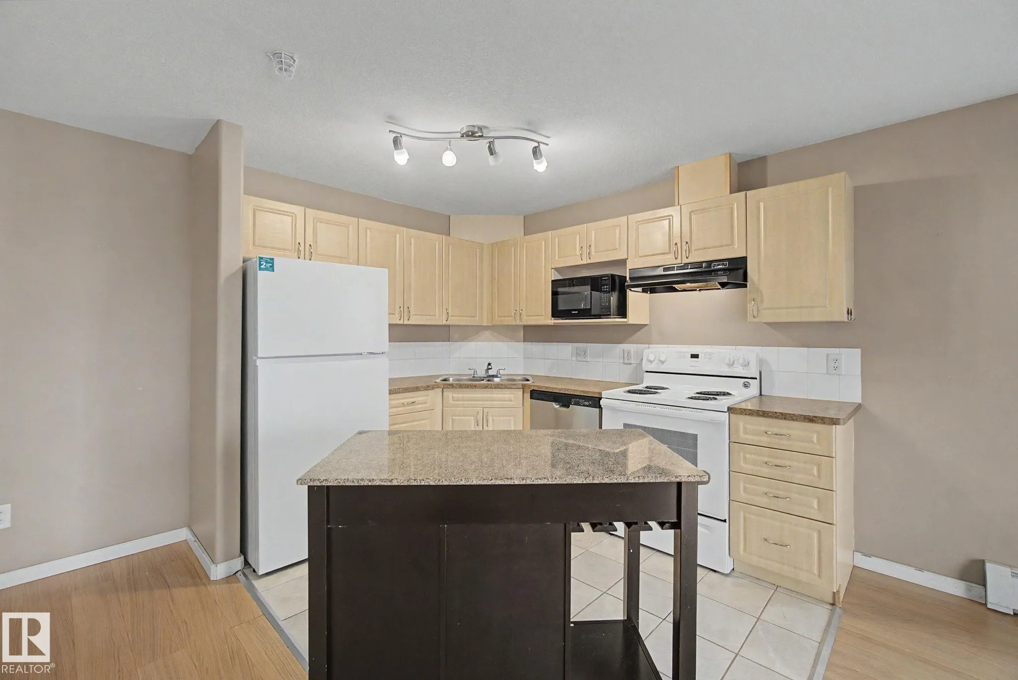240 SPRUCE RIDGE Road