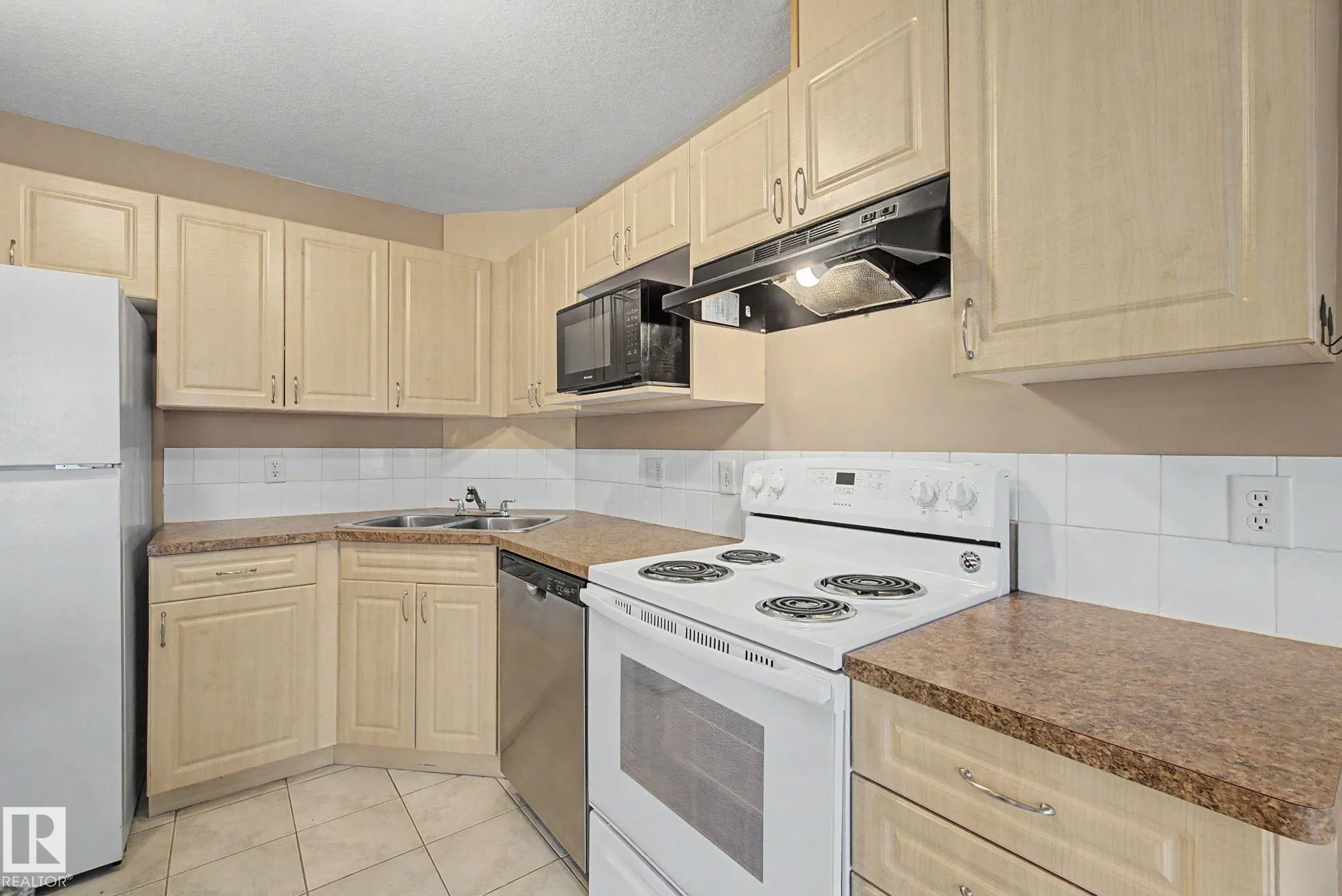 240 SPRUCE RIDGE Road