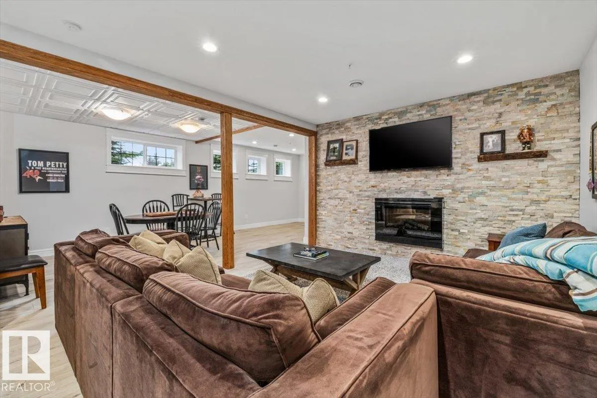 51025 RGE ROAD 222
