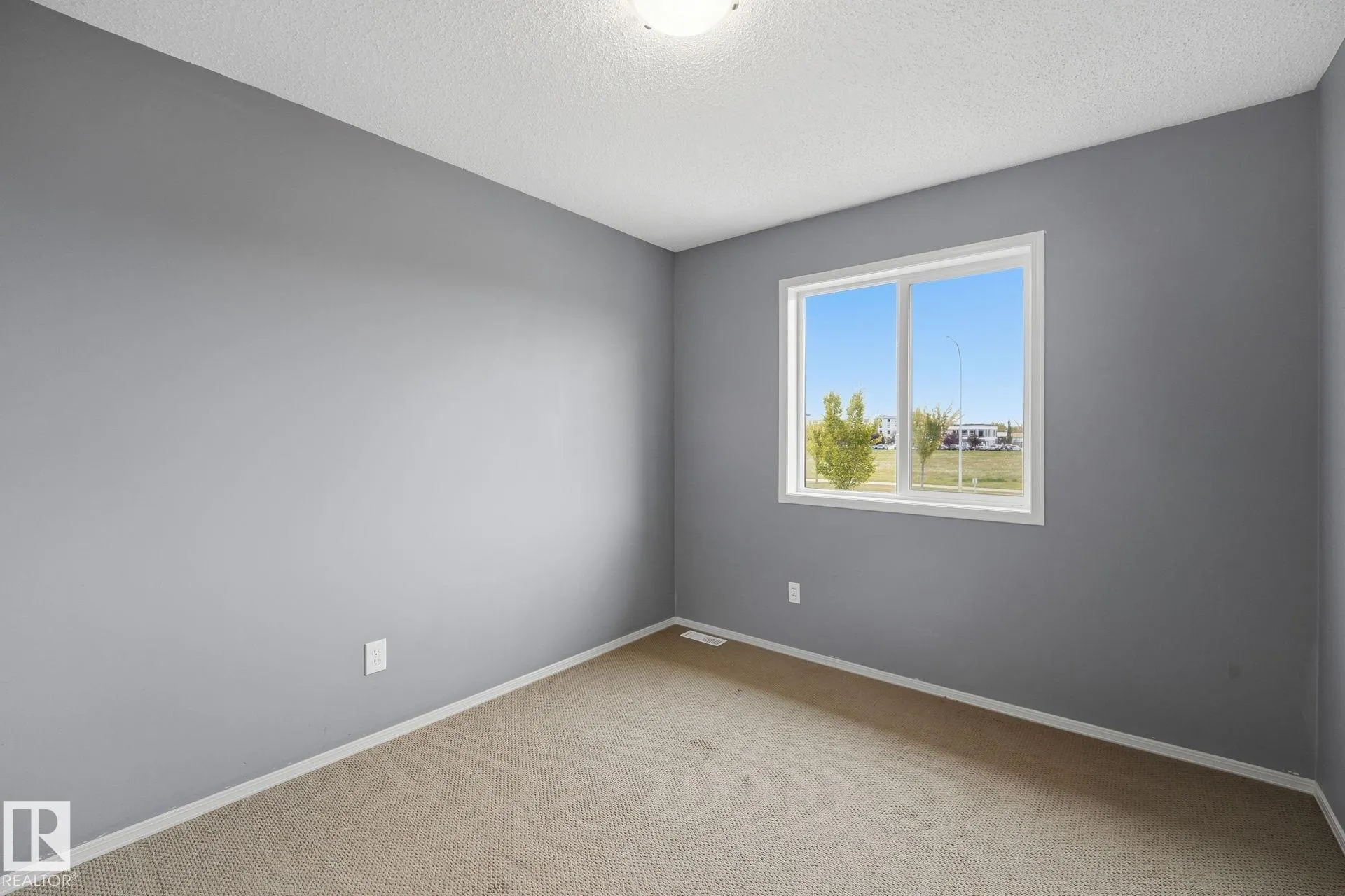 15 RED CANYON Way