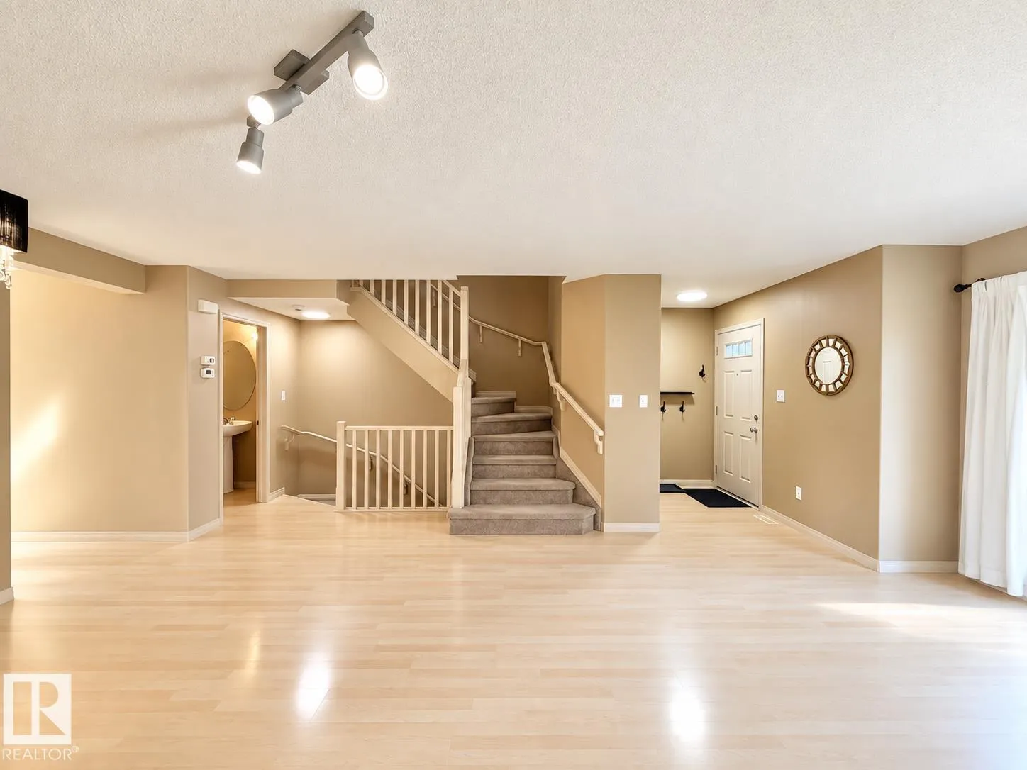 4755 TERWILLEGAR Common
