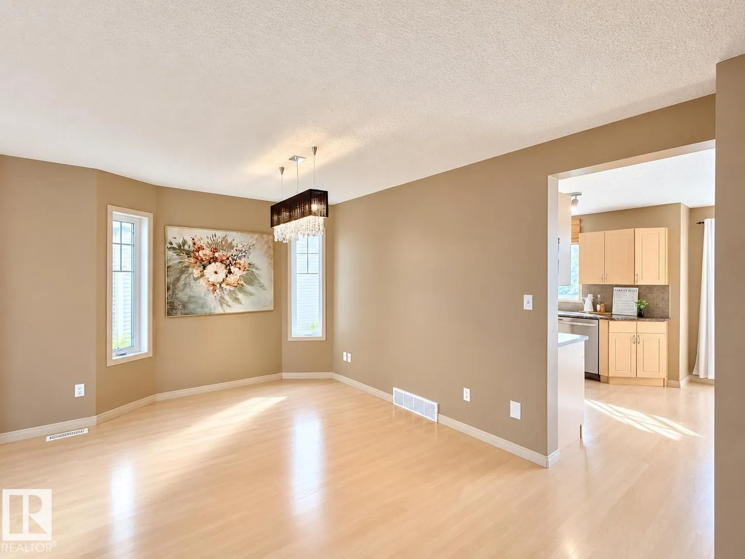 4755 TERWILLEGAR Common