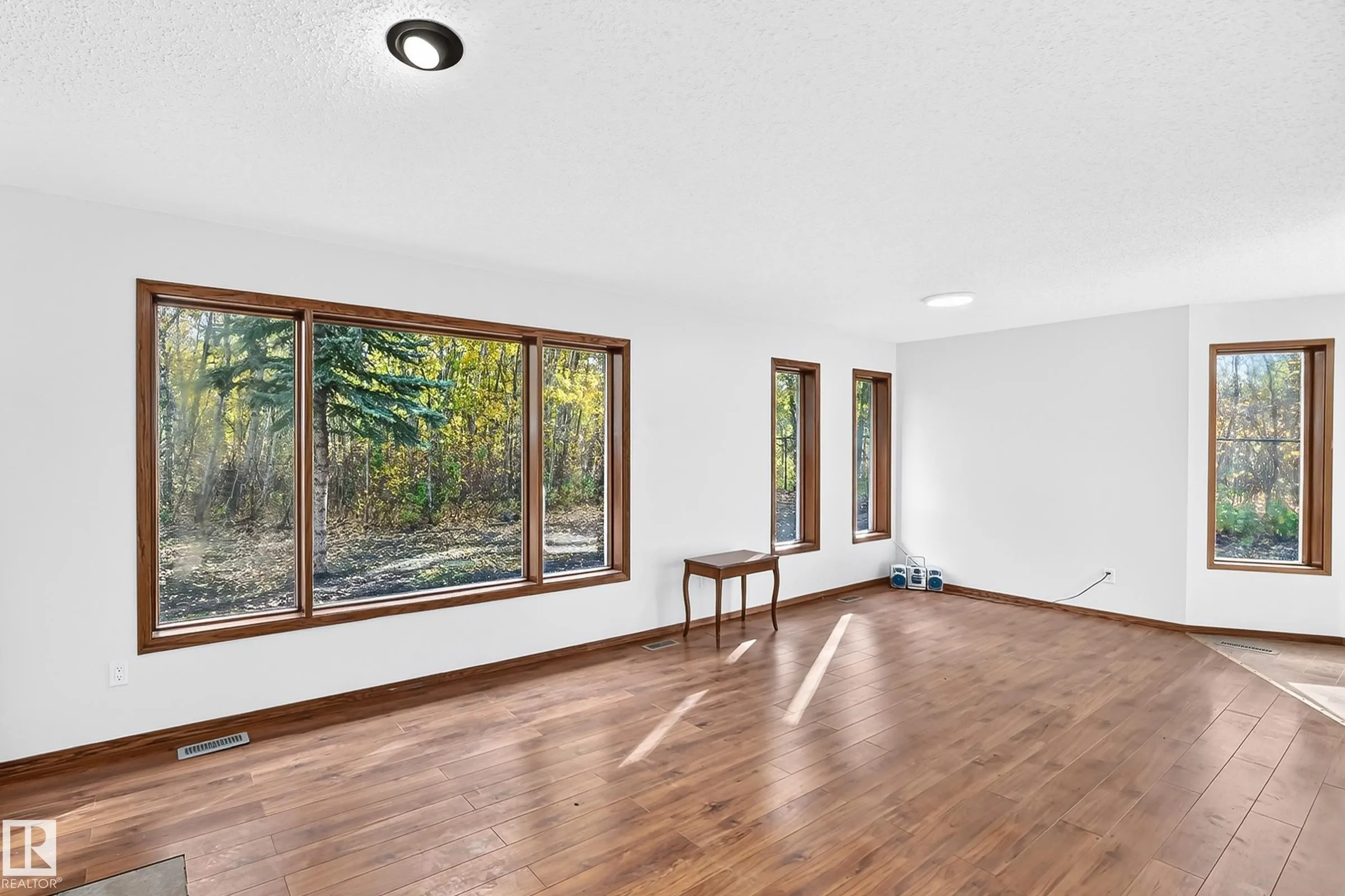 23016 TWP RD 504