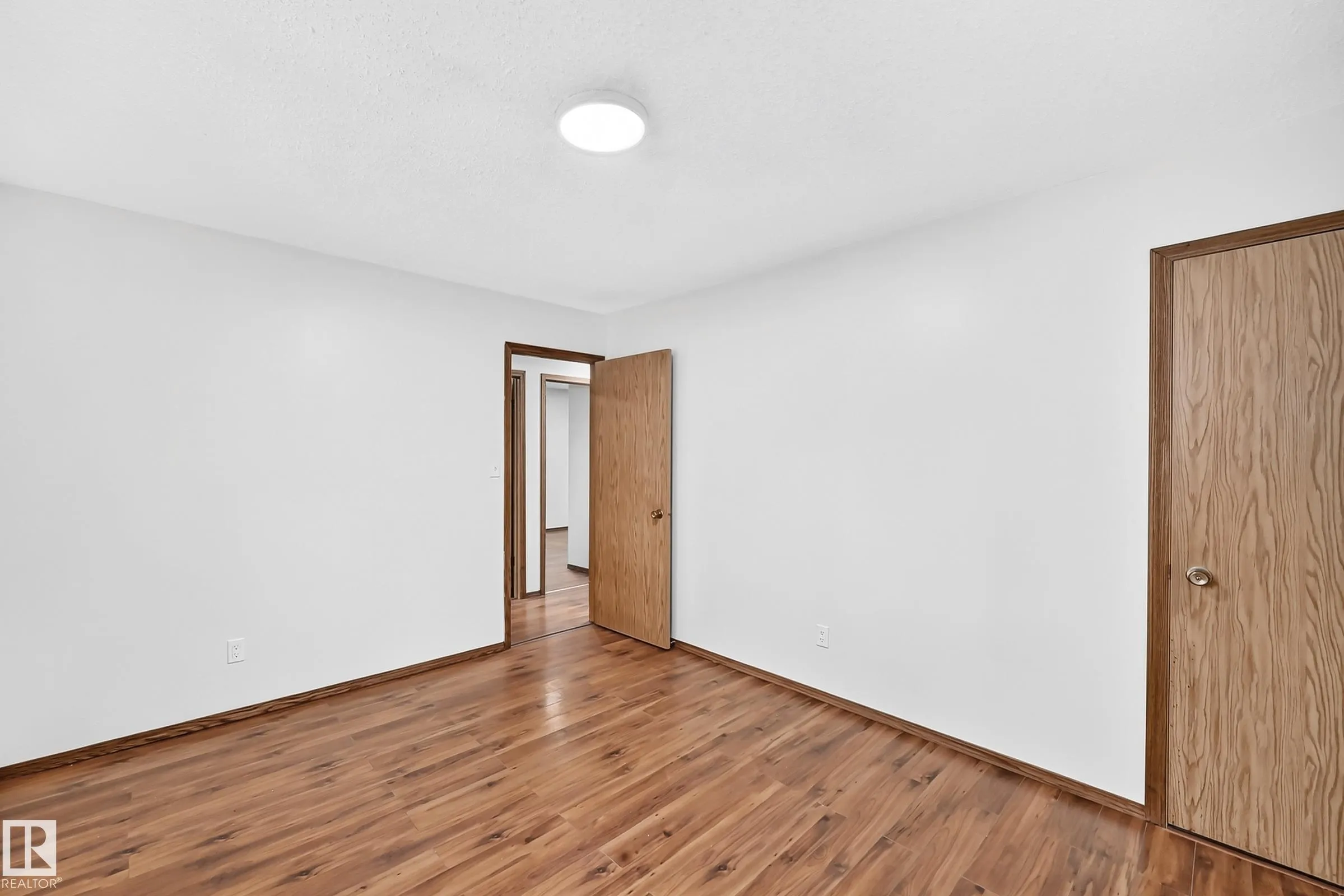 23016 TWP RD 504