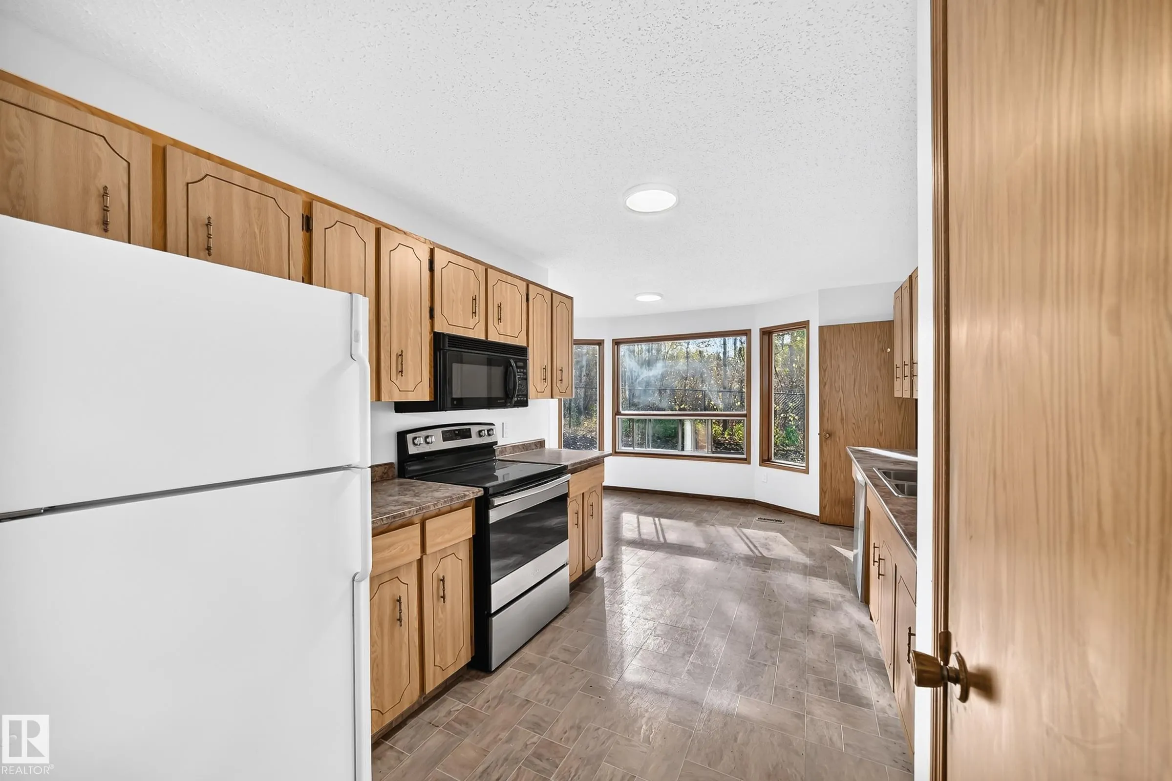 23016 TWP RD 504