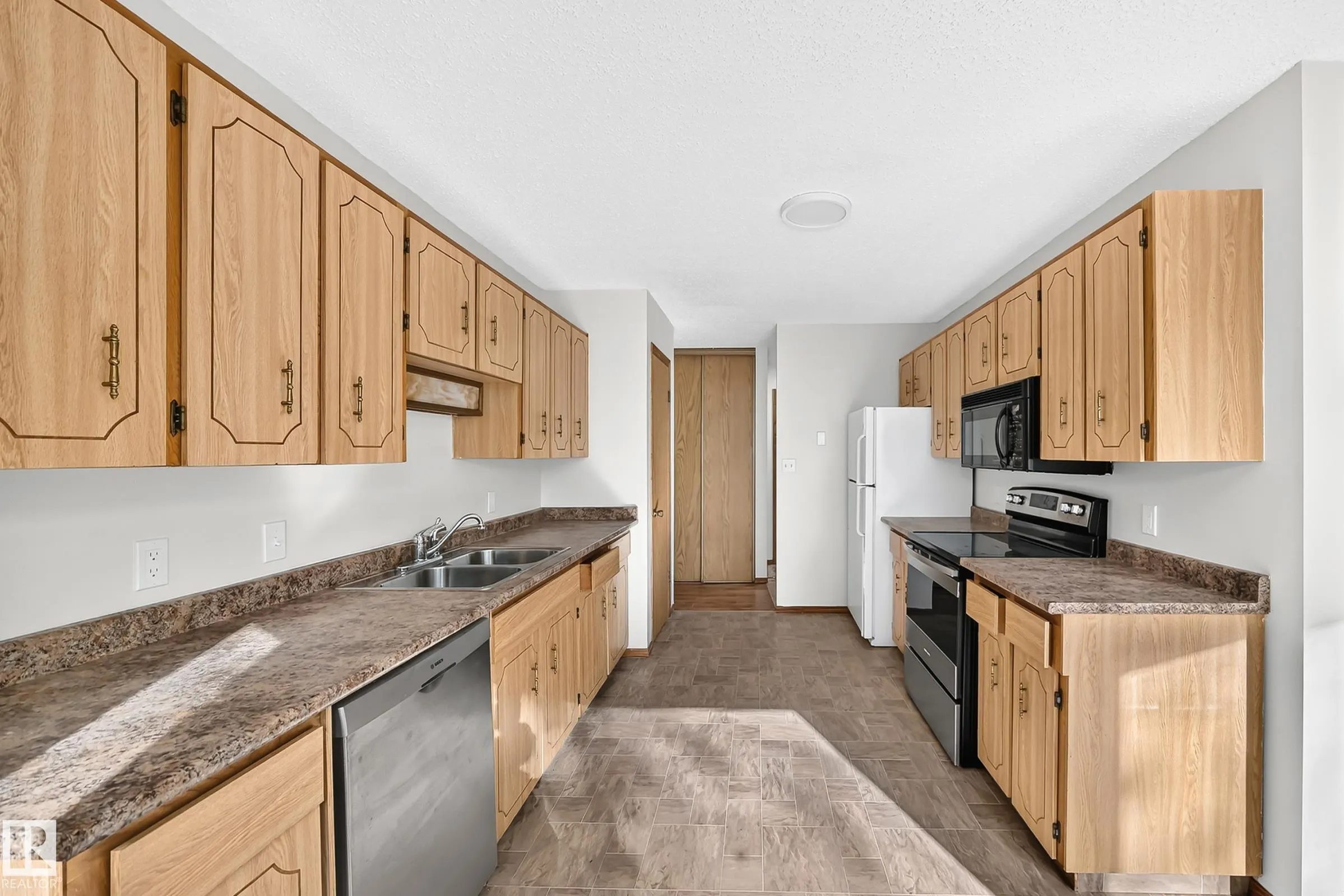 23016 TWP RD 504