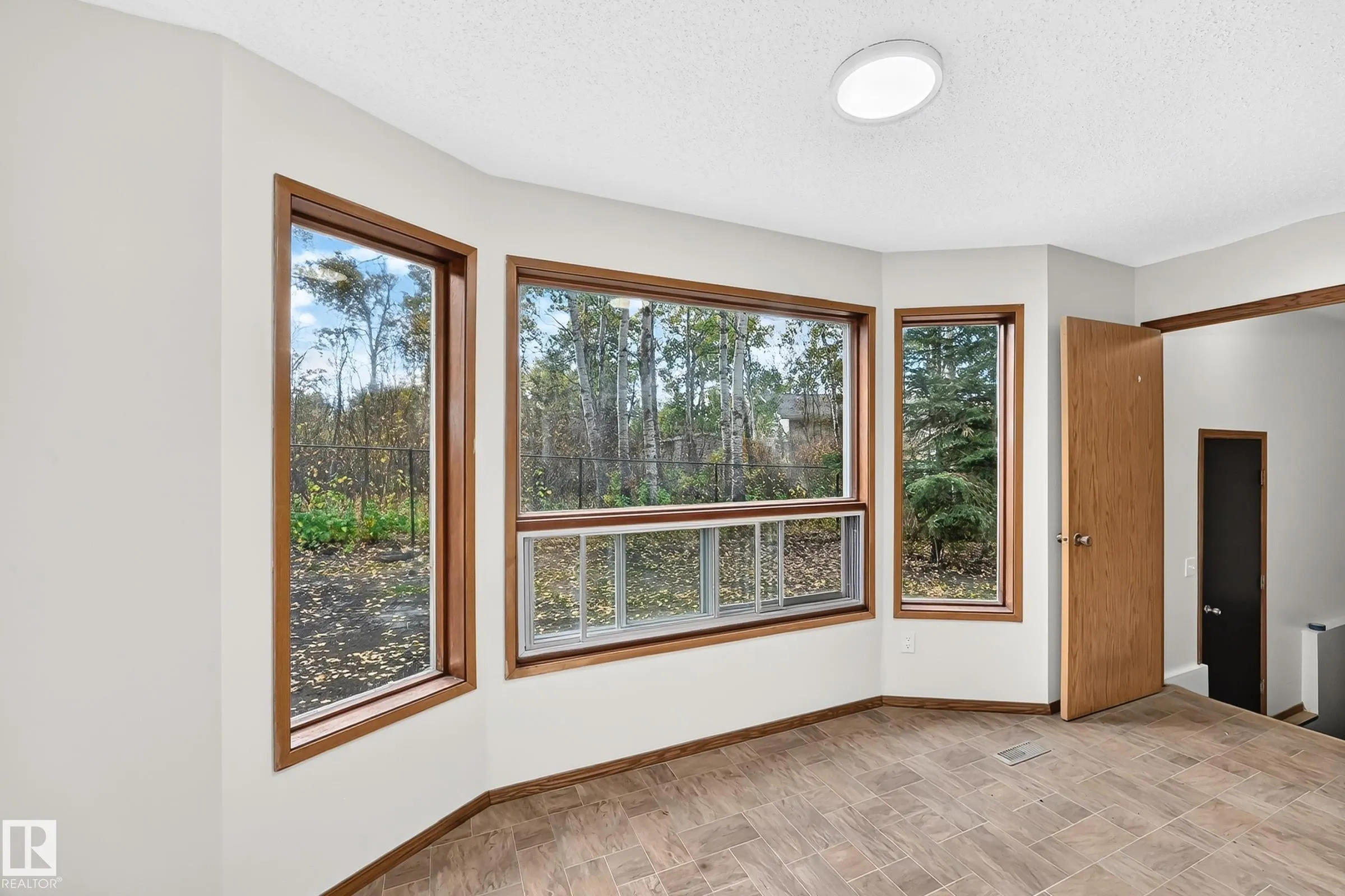 23016 TWP RD 504