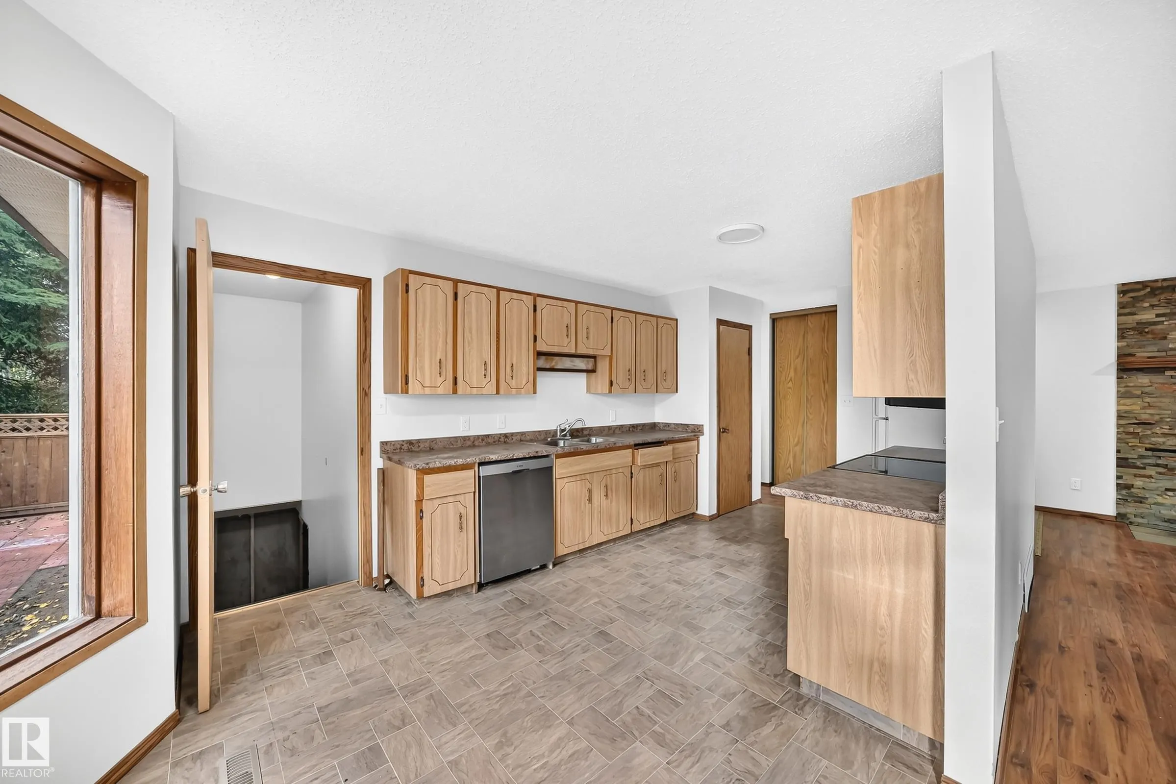 23016 TWP RD 504