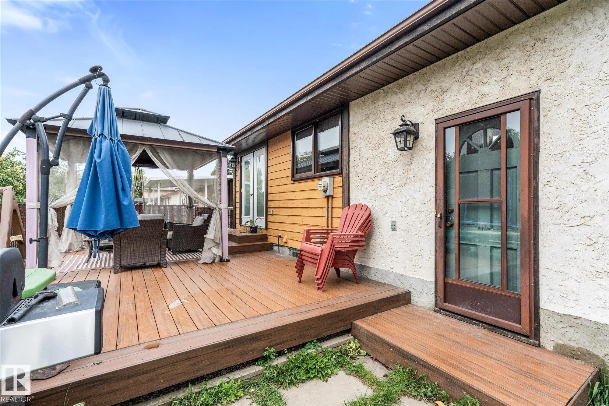 6 MARMOT Avenue