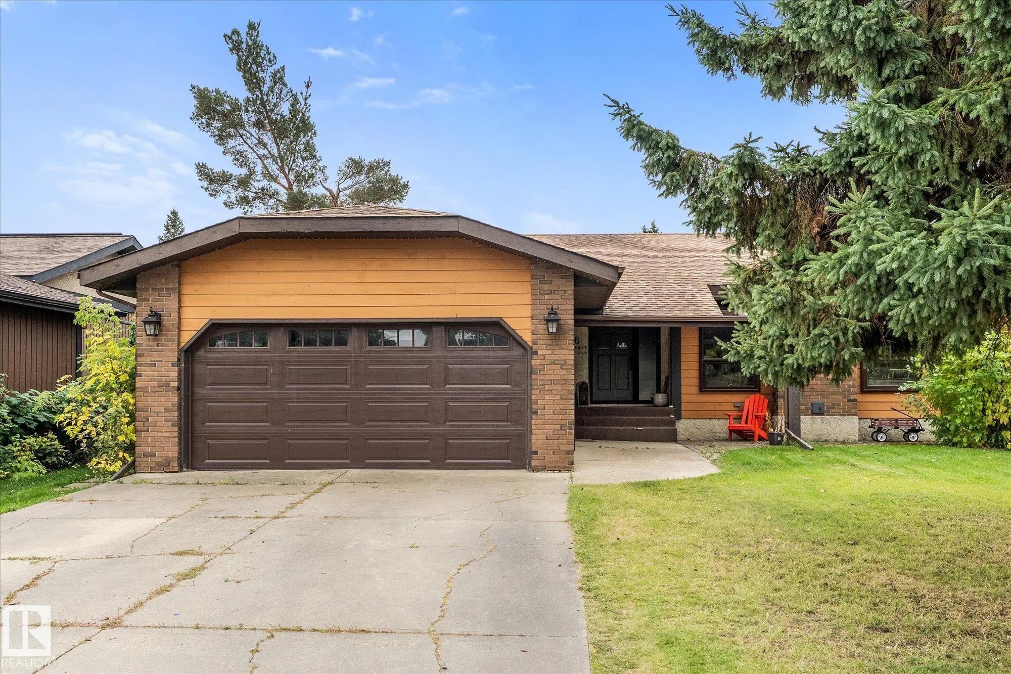 6 MARMOT Avenue