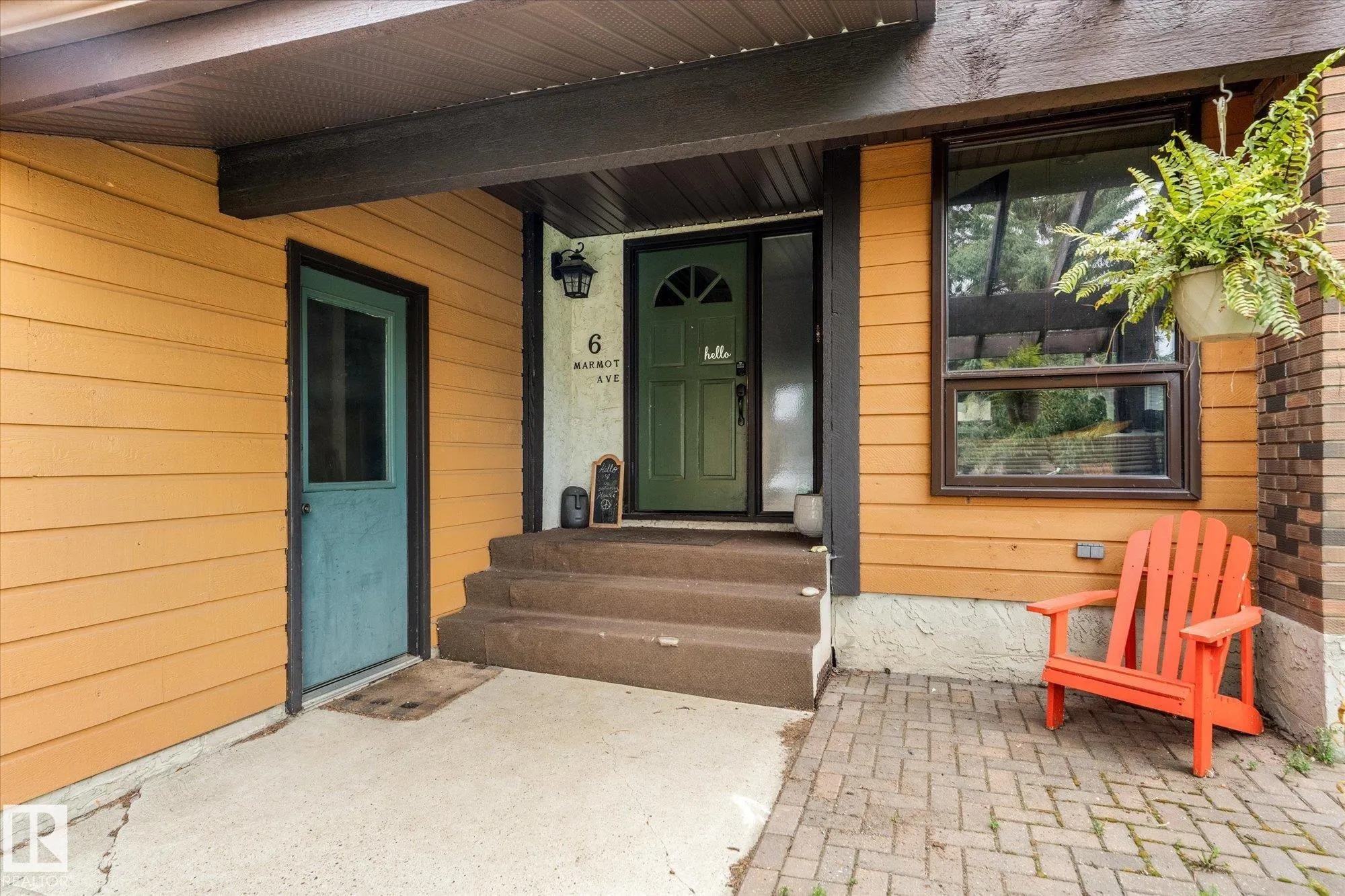 6 MARMOT Avenue