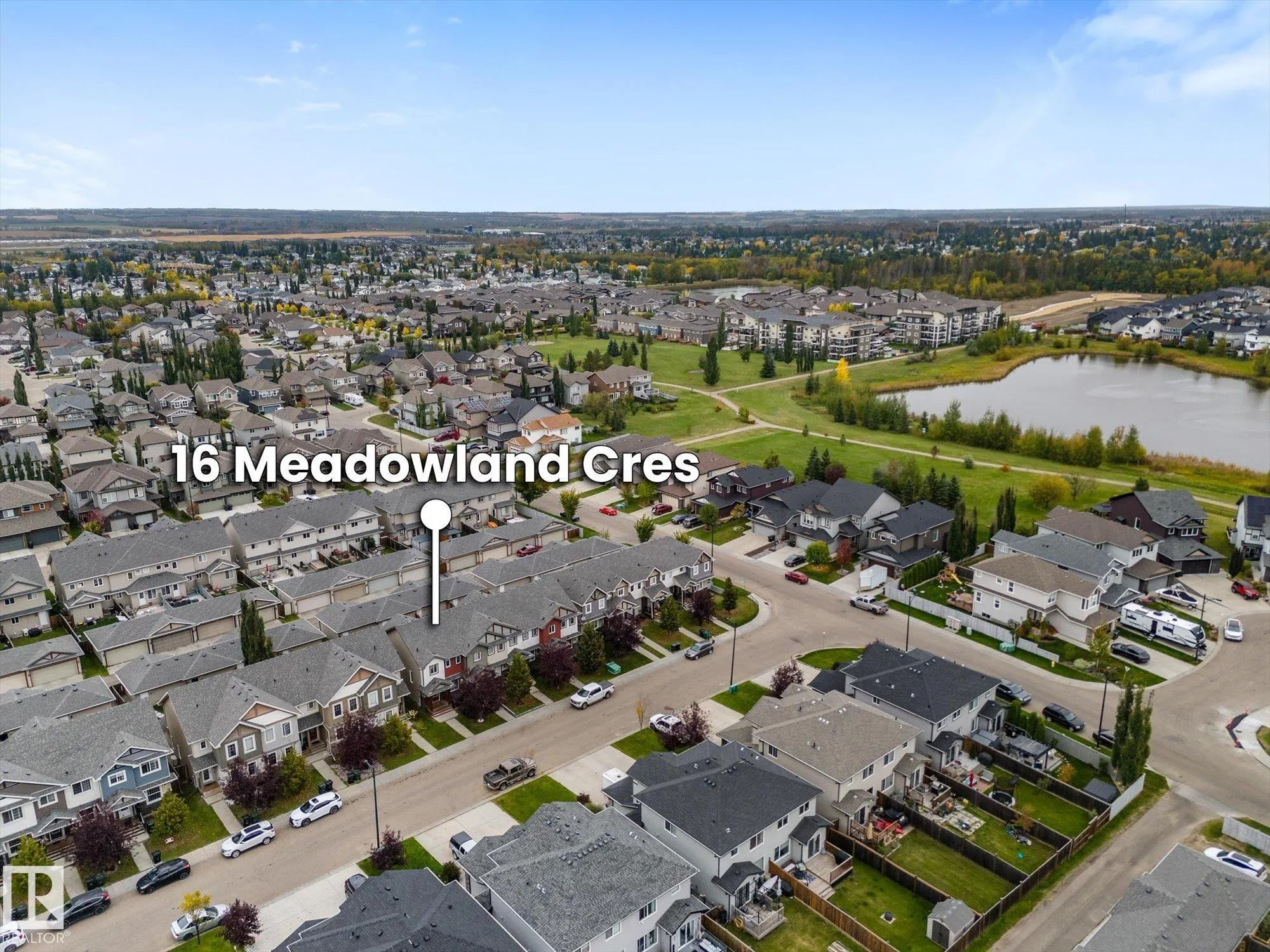 16 MEADOWLAND Crescent