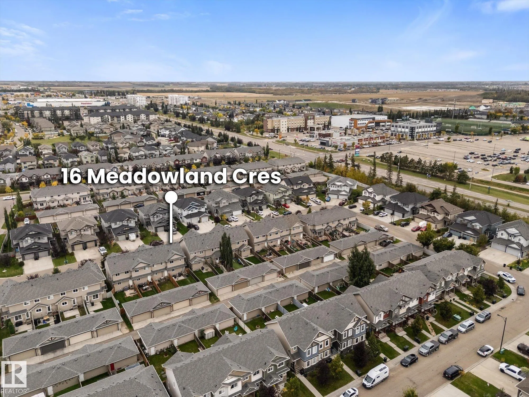16 MEADOWLAND Crescent