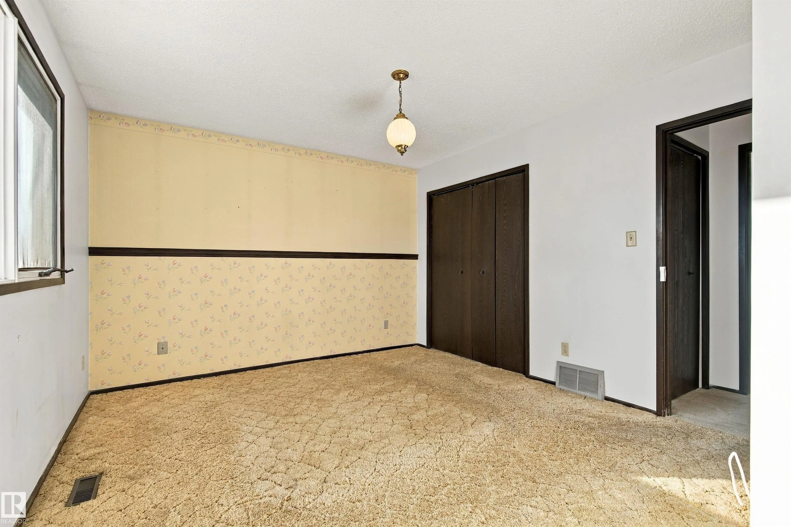 3143 78 ST