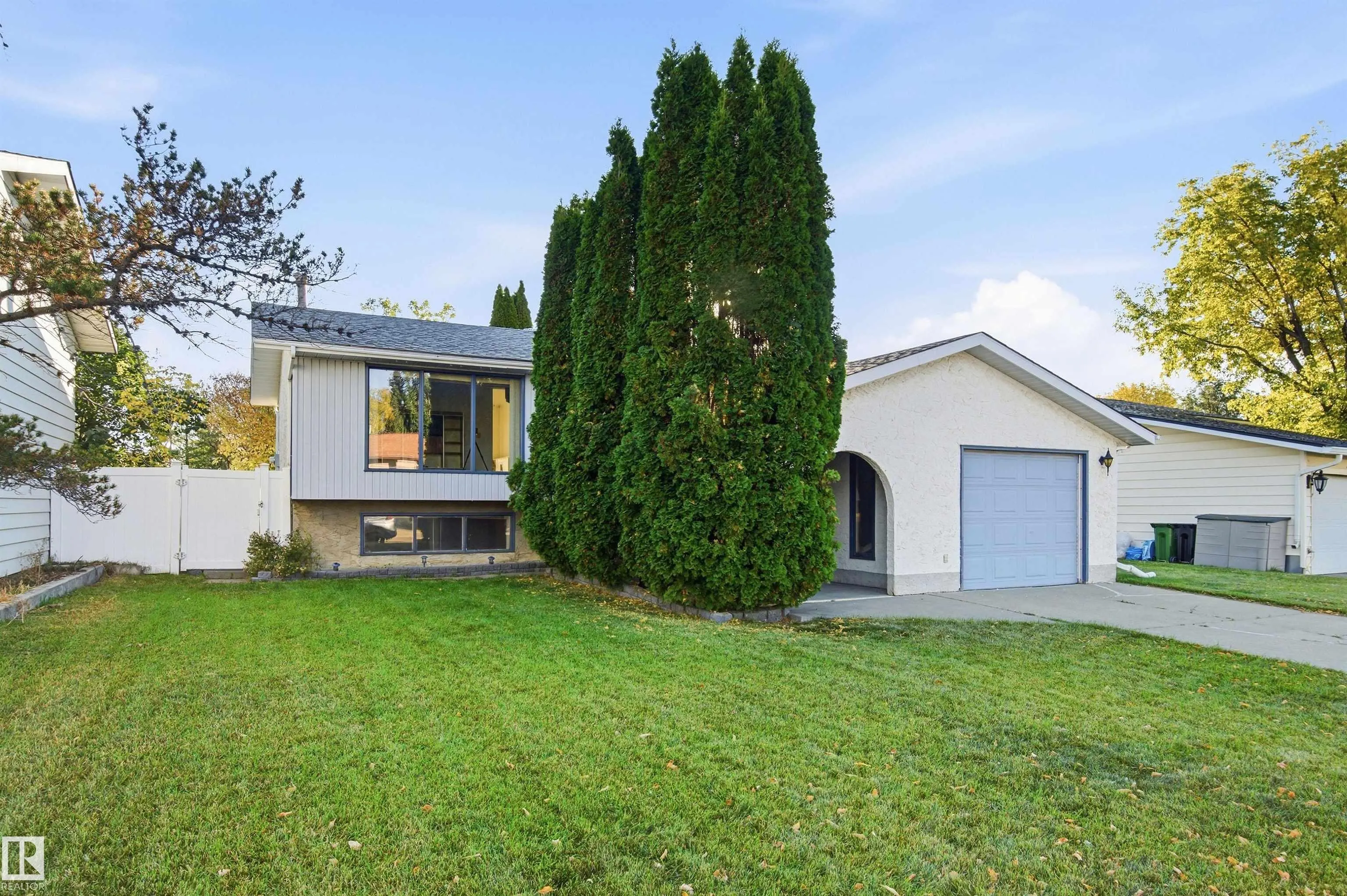 3143 78 ST