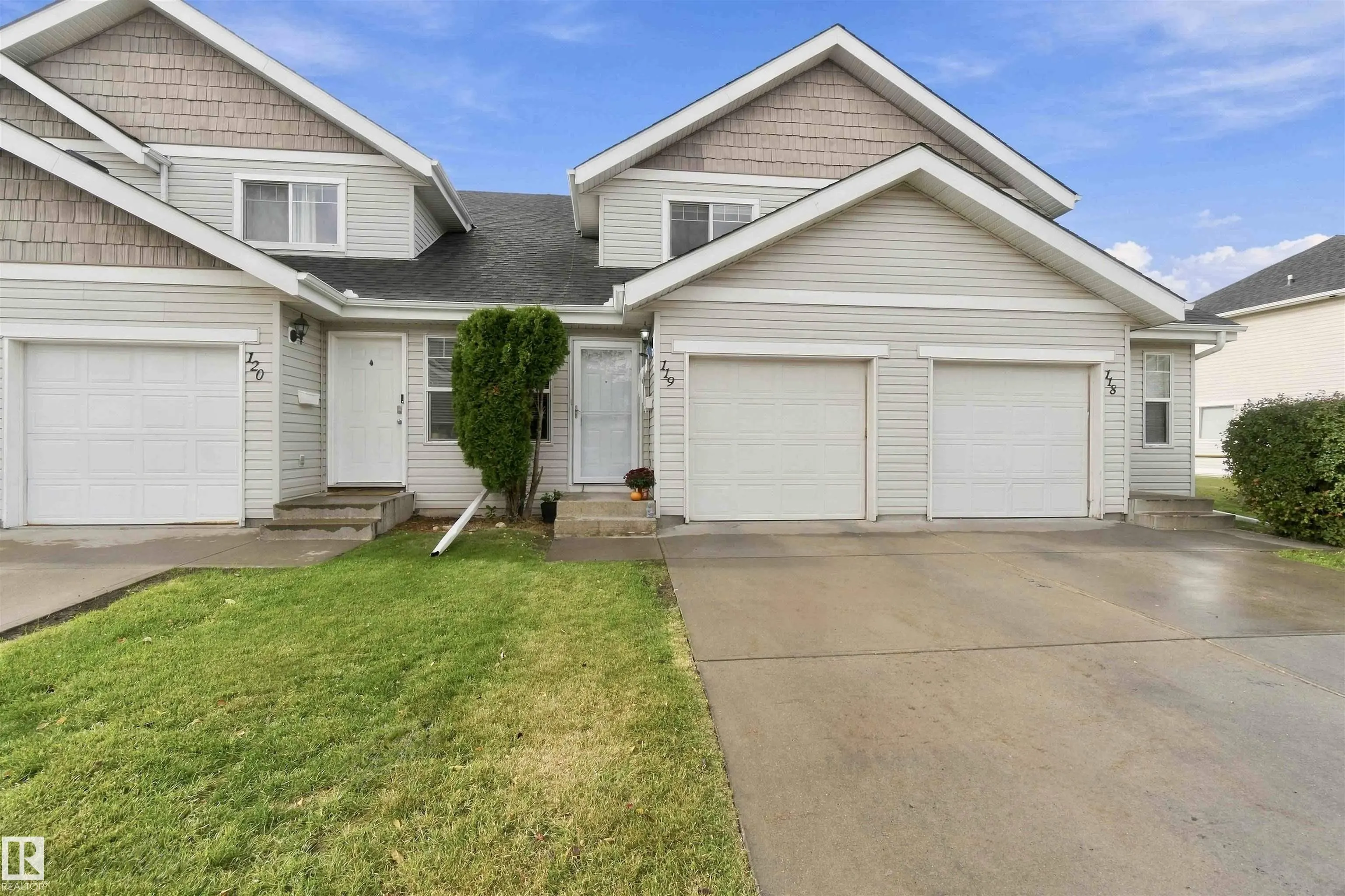 150 EDWARDS Drive