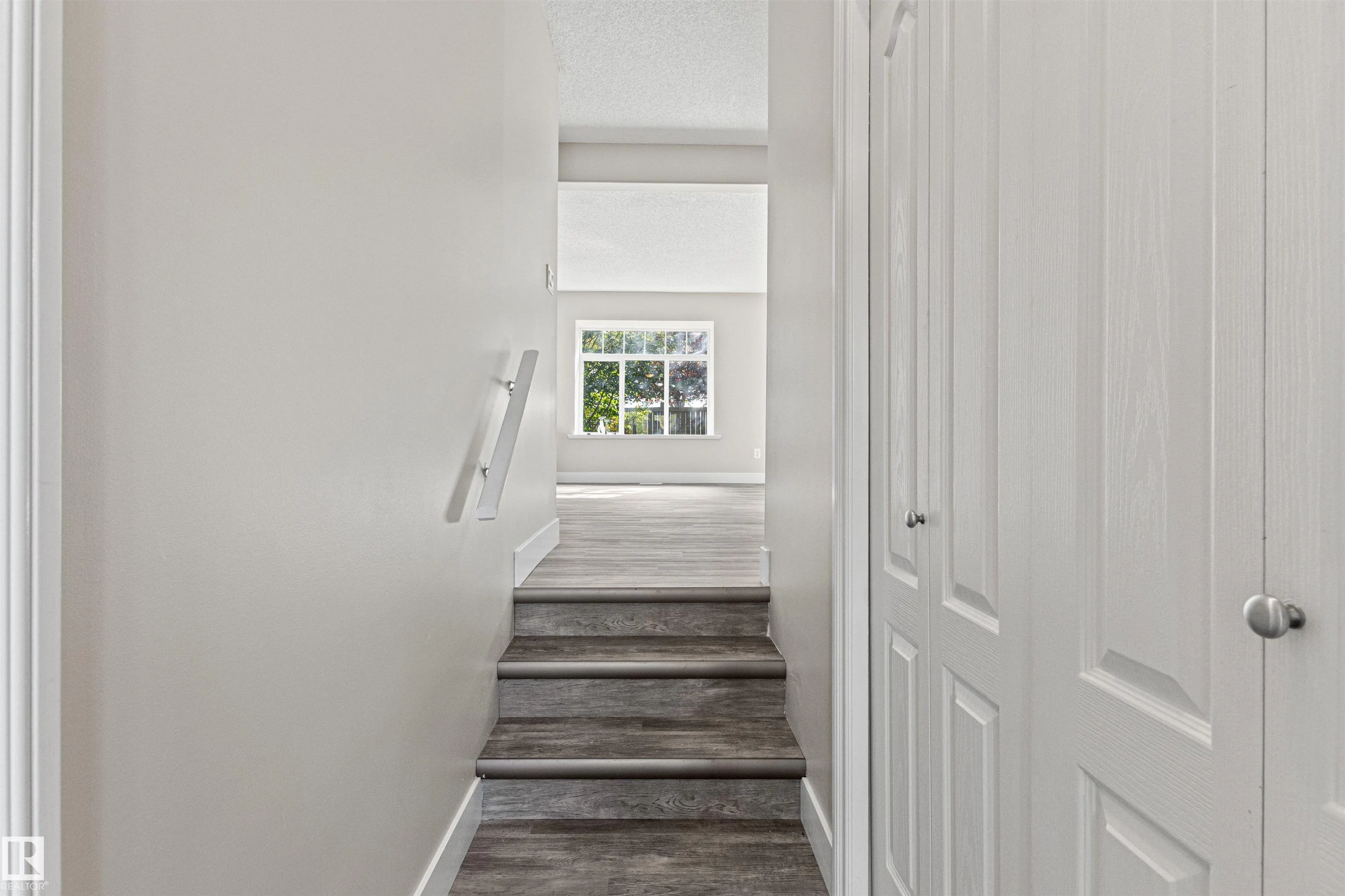 17-200 Erin Ridge Drive