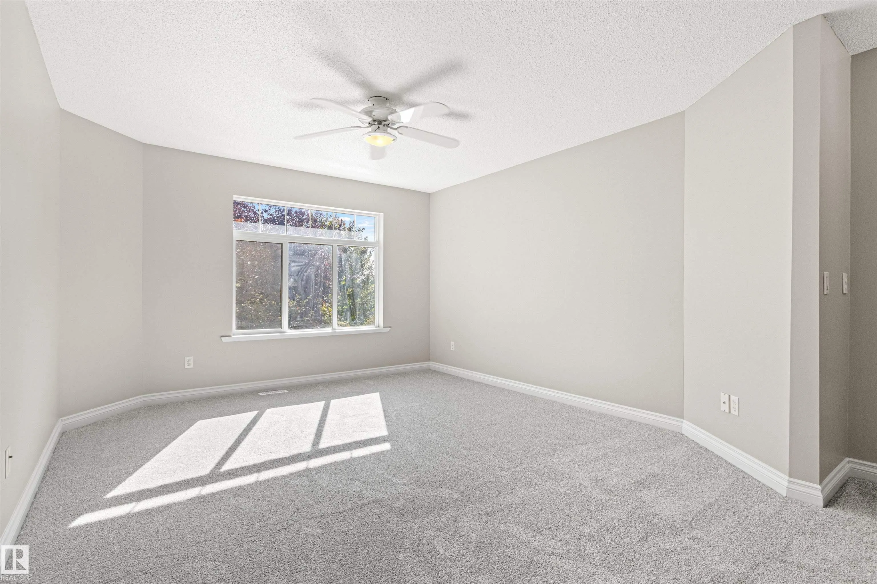 17-200 Erin Ridge Drive