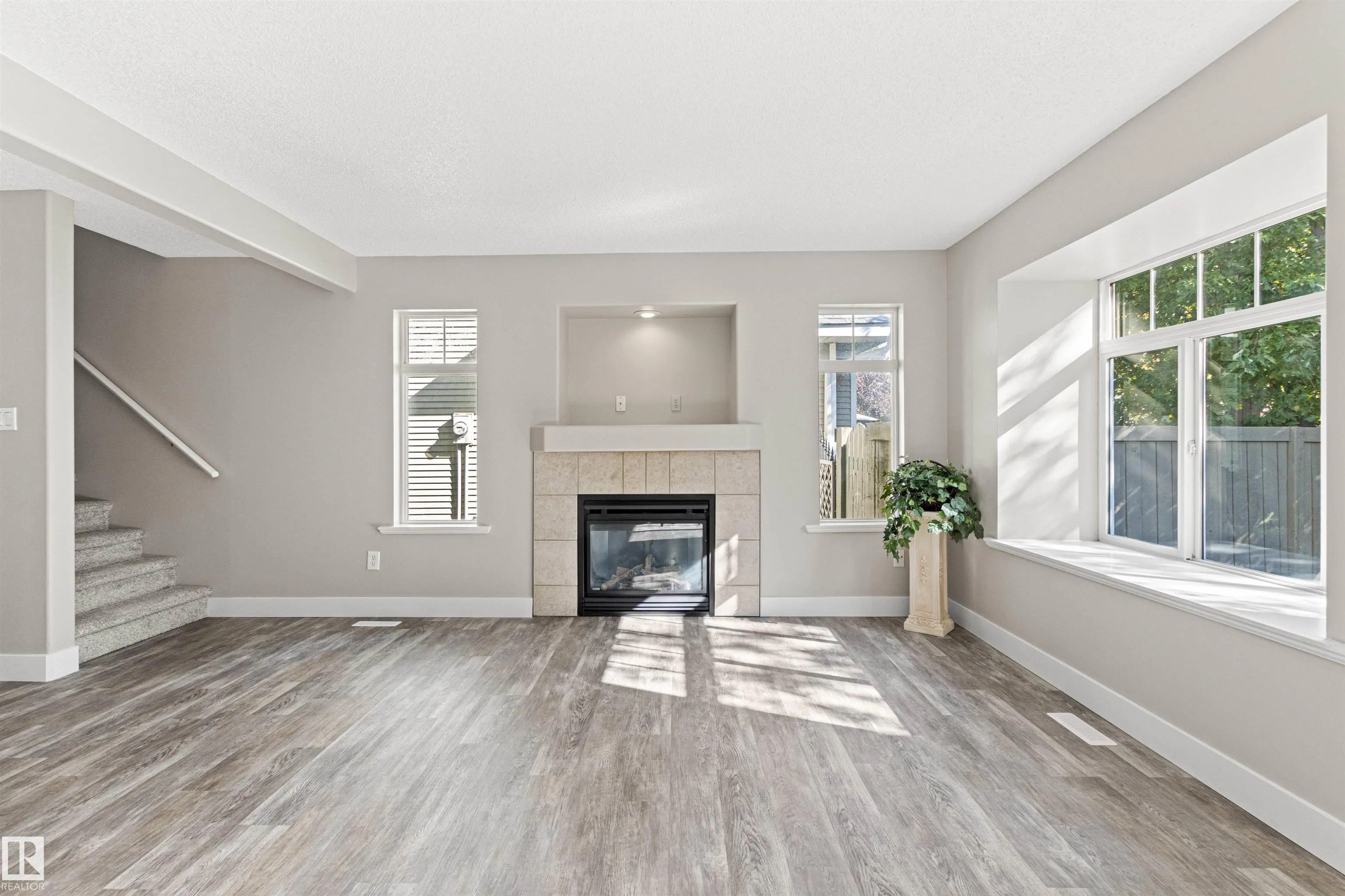 17-200 Erin Ridge Drive