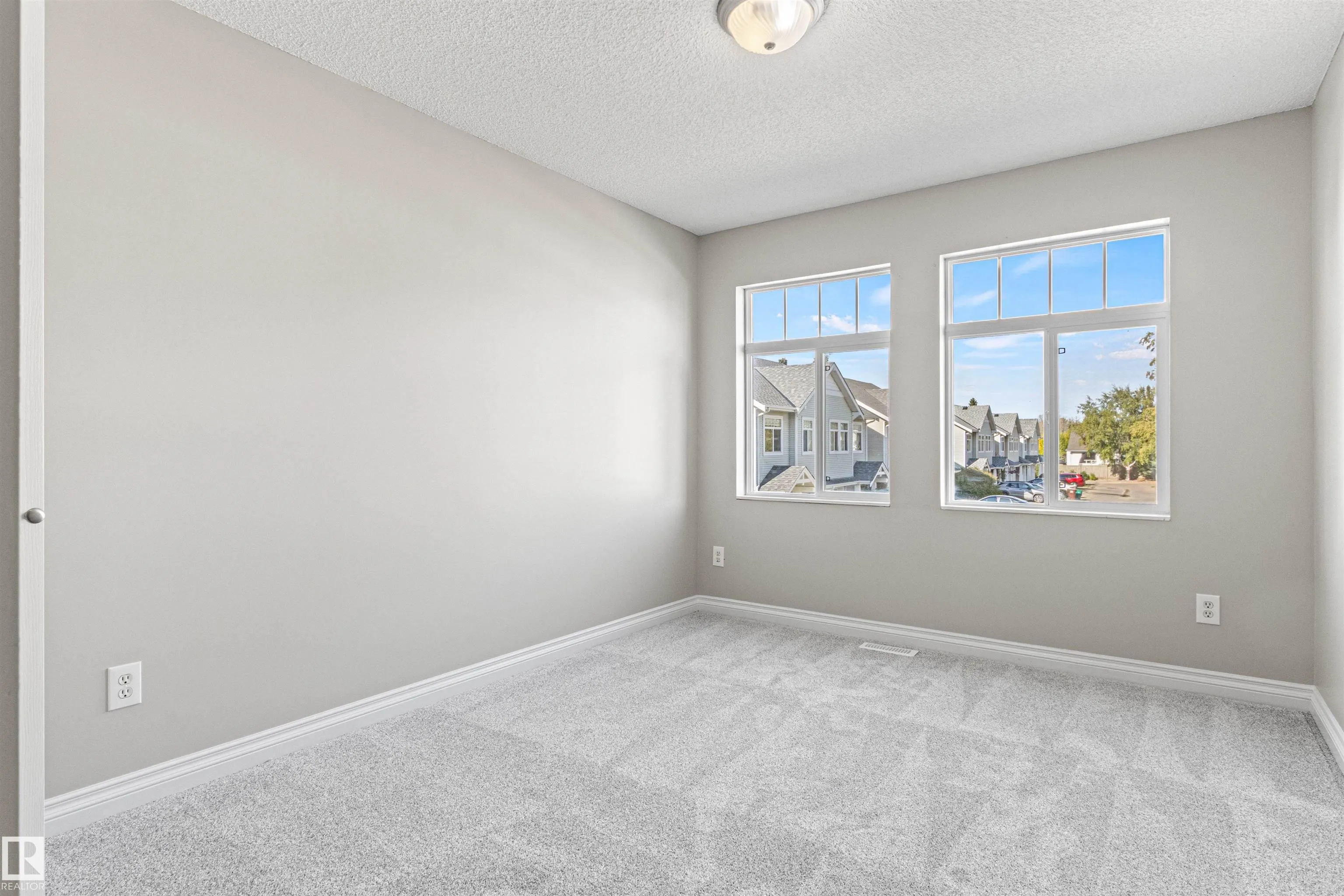 17-200 Erin Ridge Drive