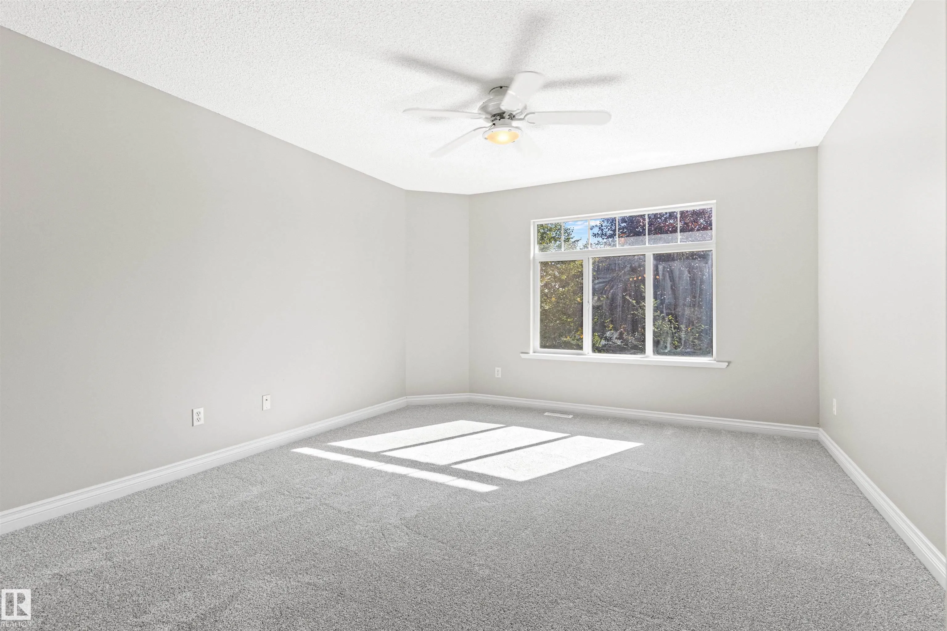 17-200 Erin Ridge Drive