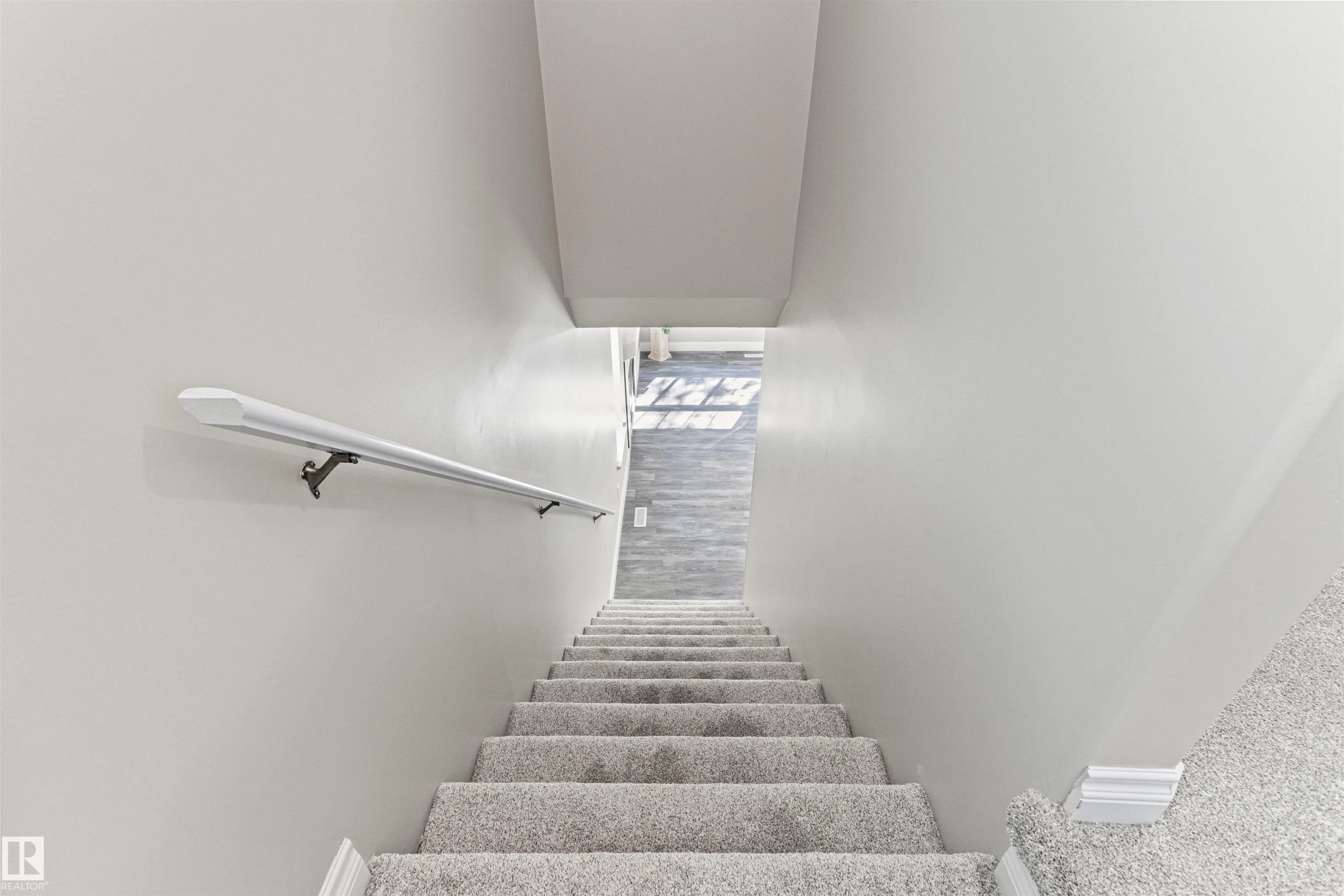 17-200 Erin Ridge Drive