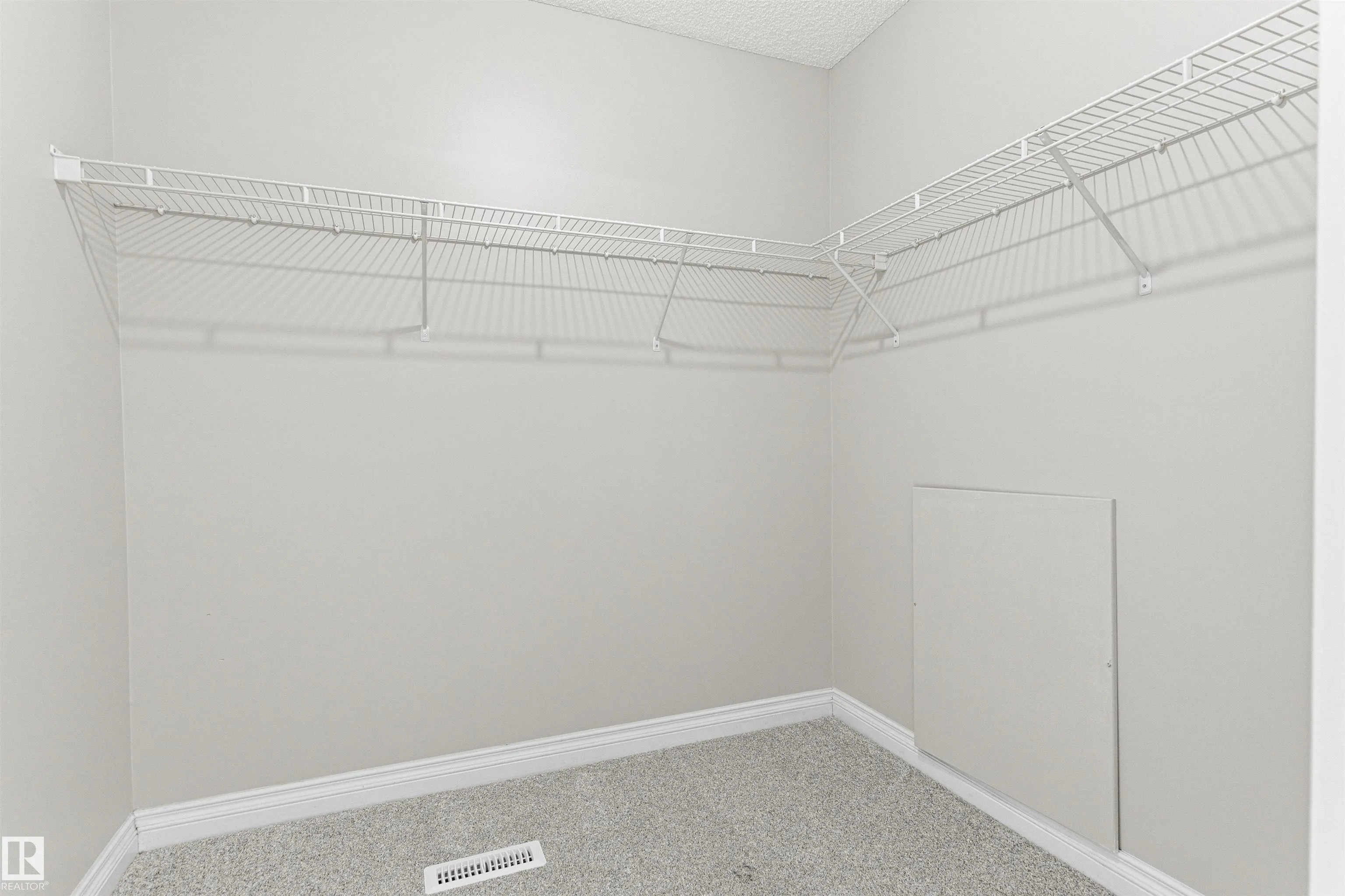 17-200 Erin Ridge Drive