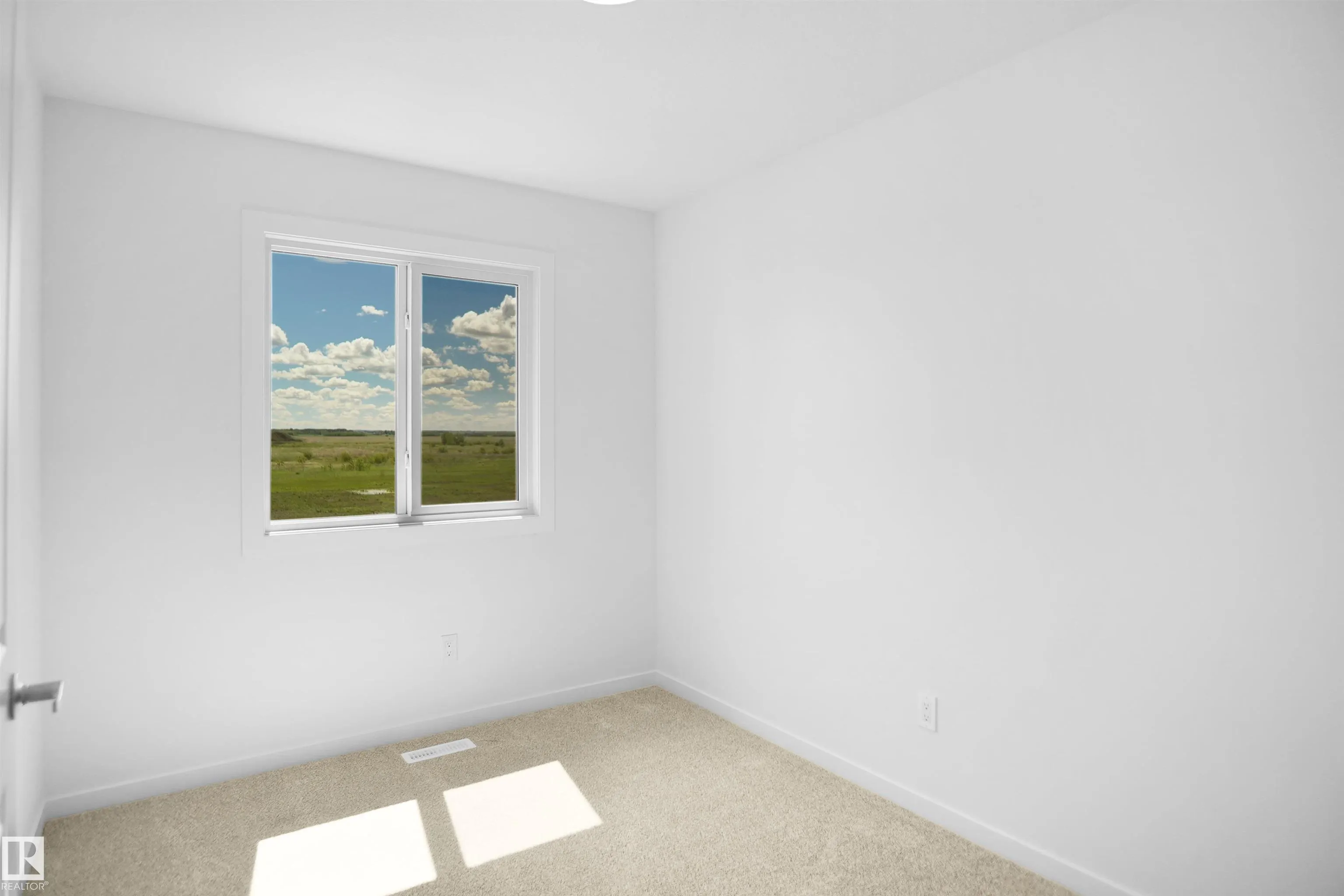 65 SIENNA Boulevard