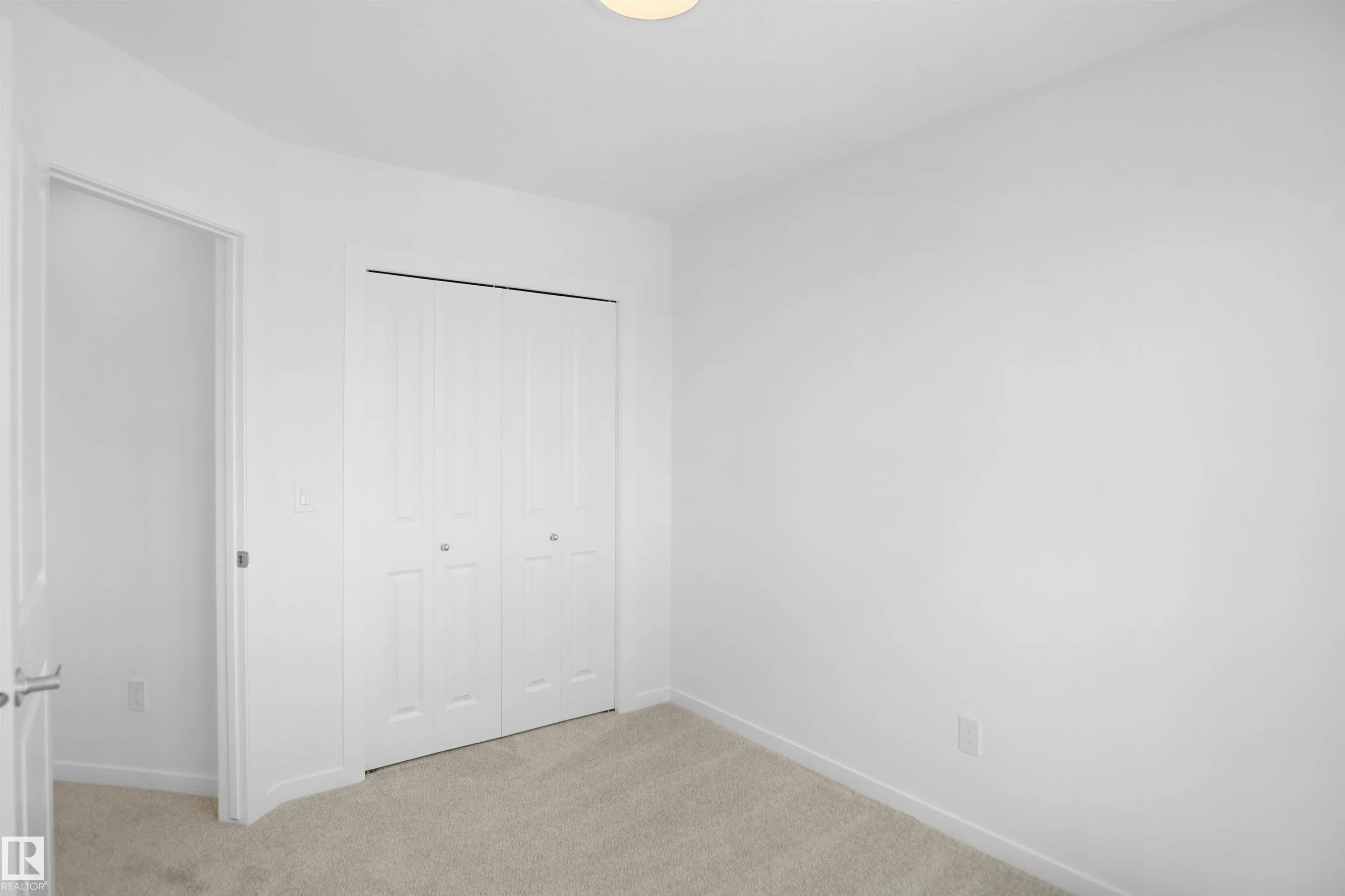 65 SIENNA Boulevard