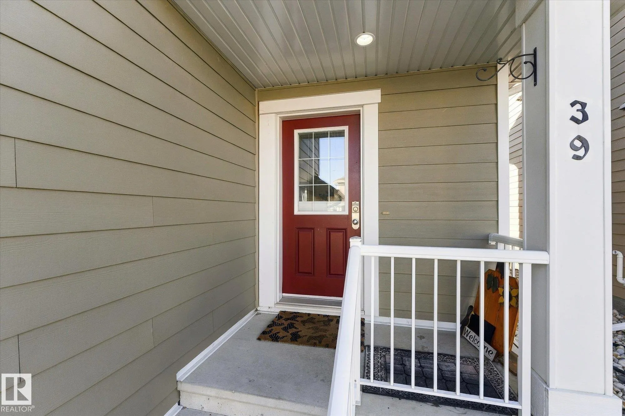 219 CHARLOTTE Way