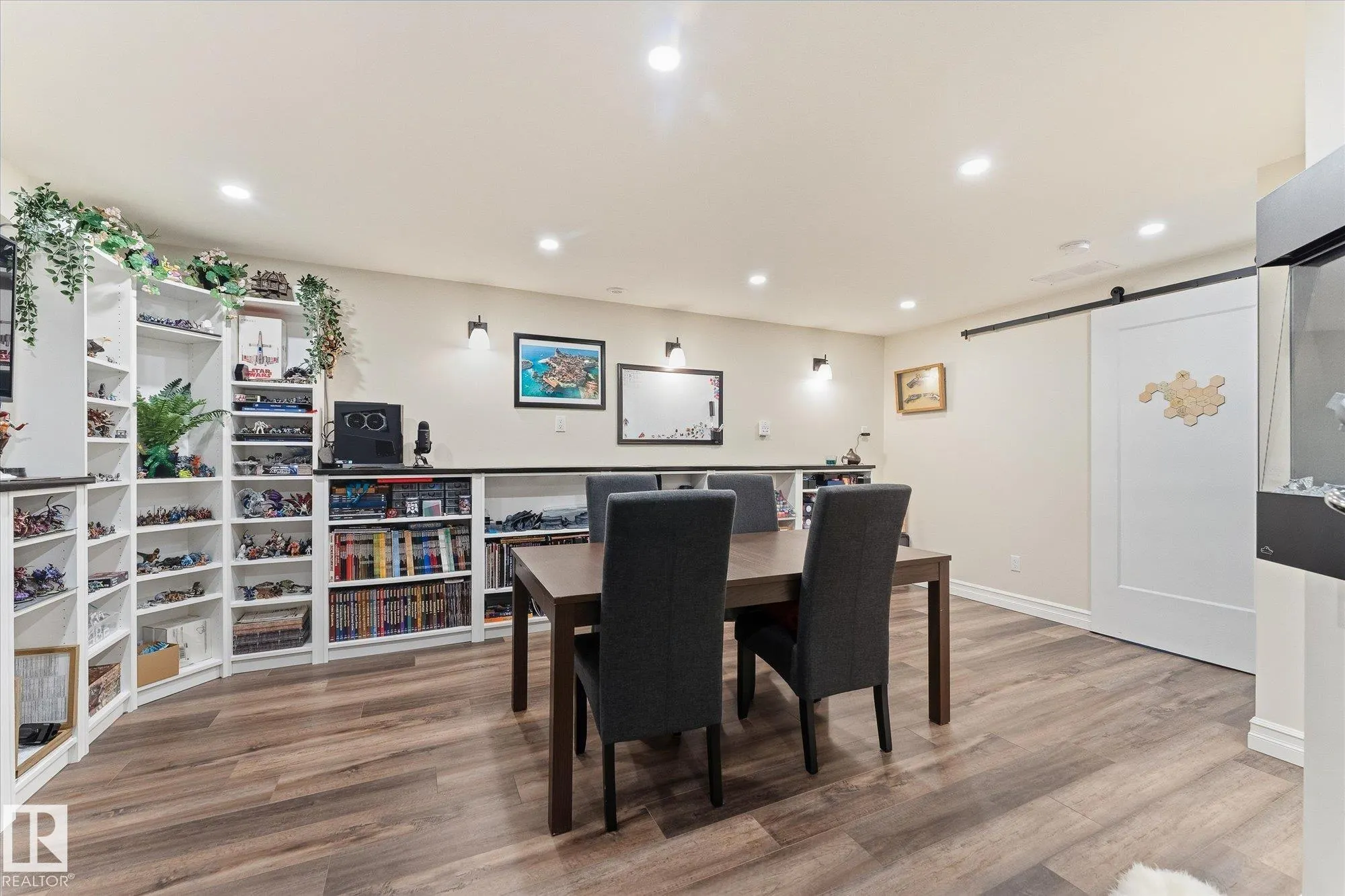219 CHARLOTTE Way
