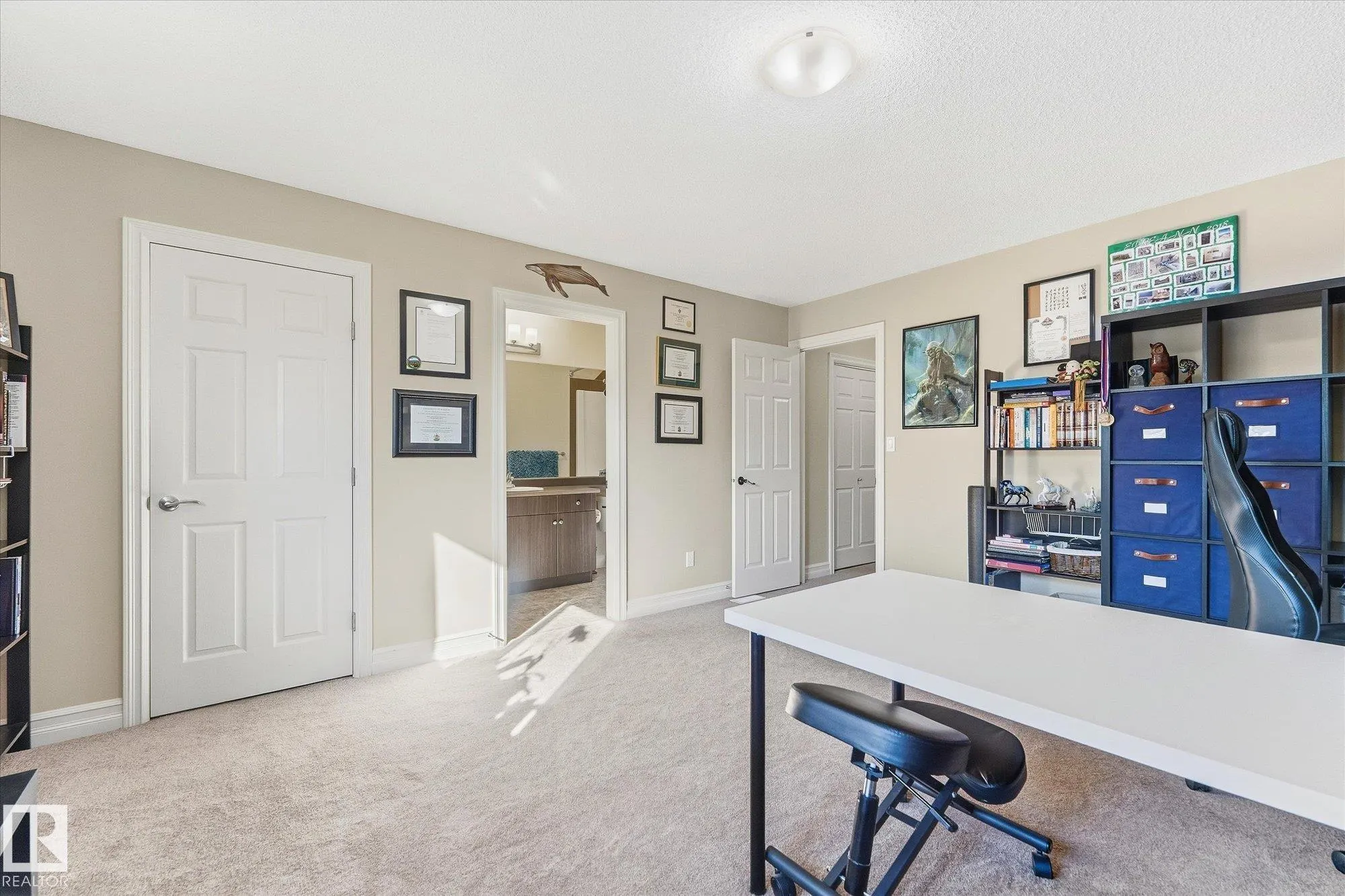219 CHARLOTTE Way