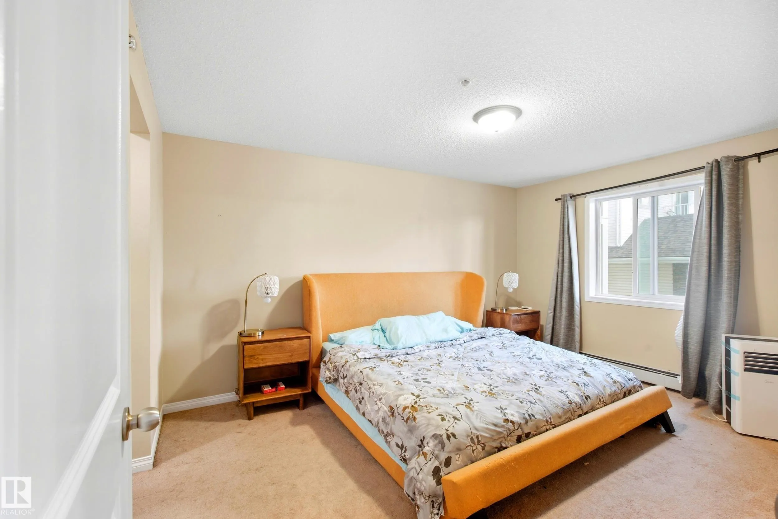 245 EDWARDS Drive
