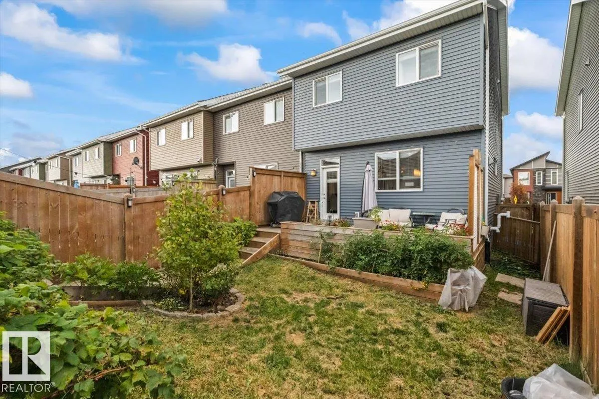 2675 Maple Way
