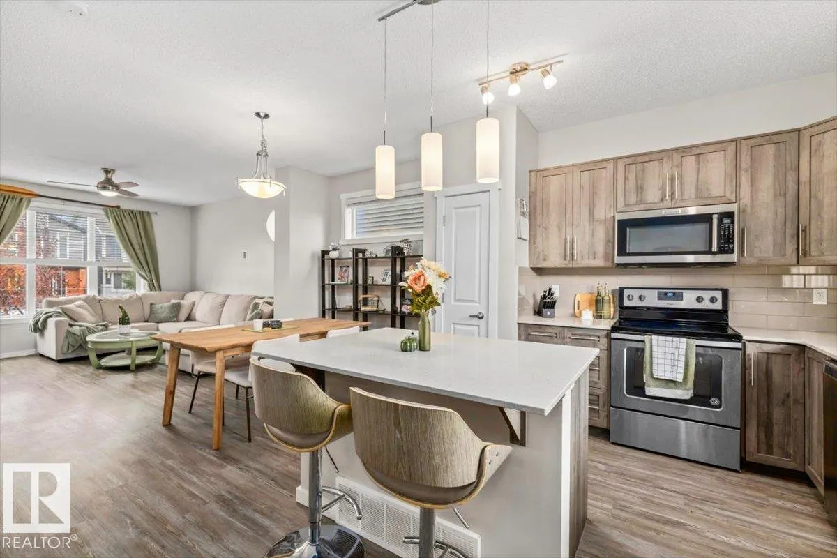 2675 Maple Way