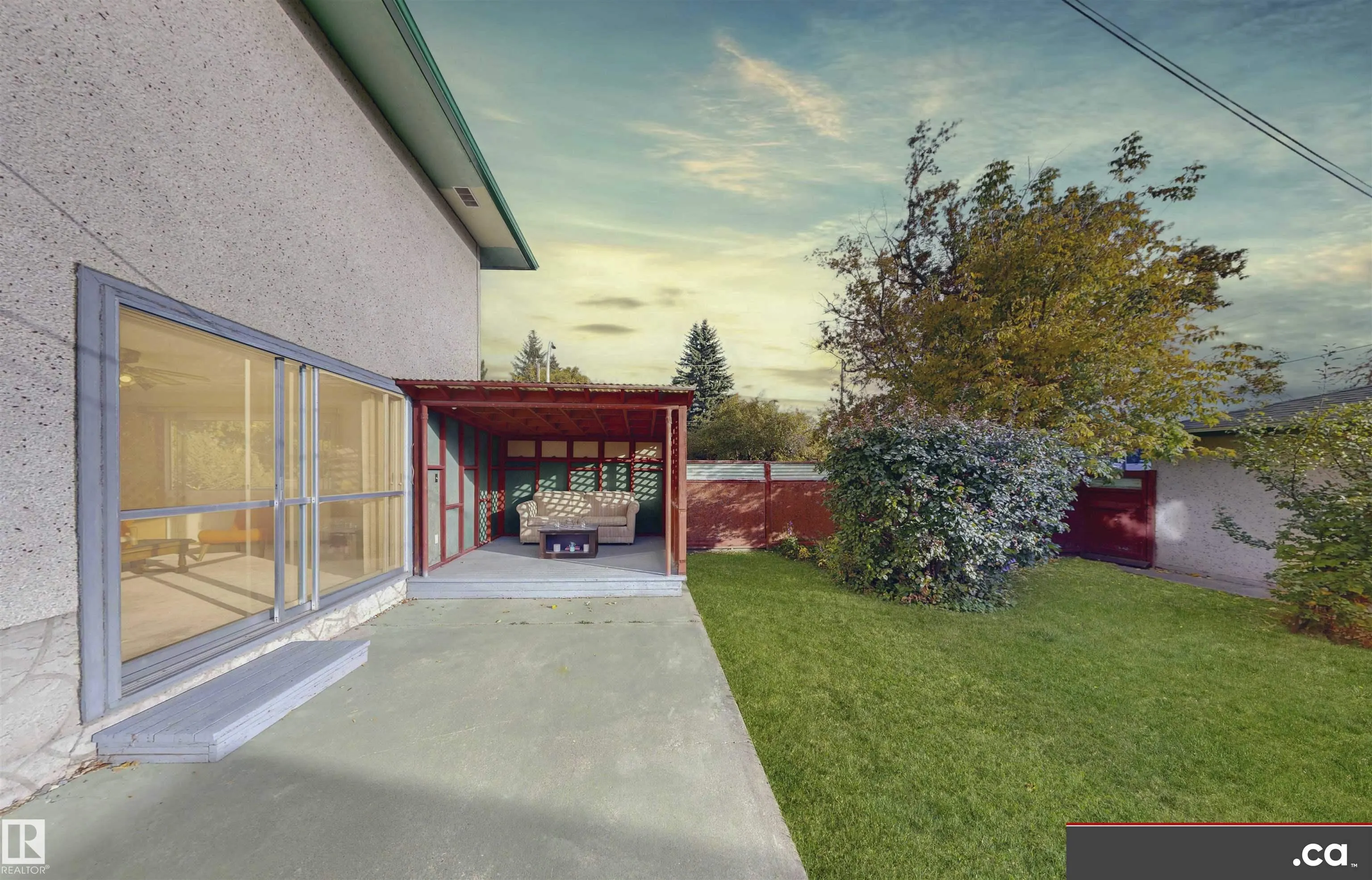 7923 ROWLAND Road