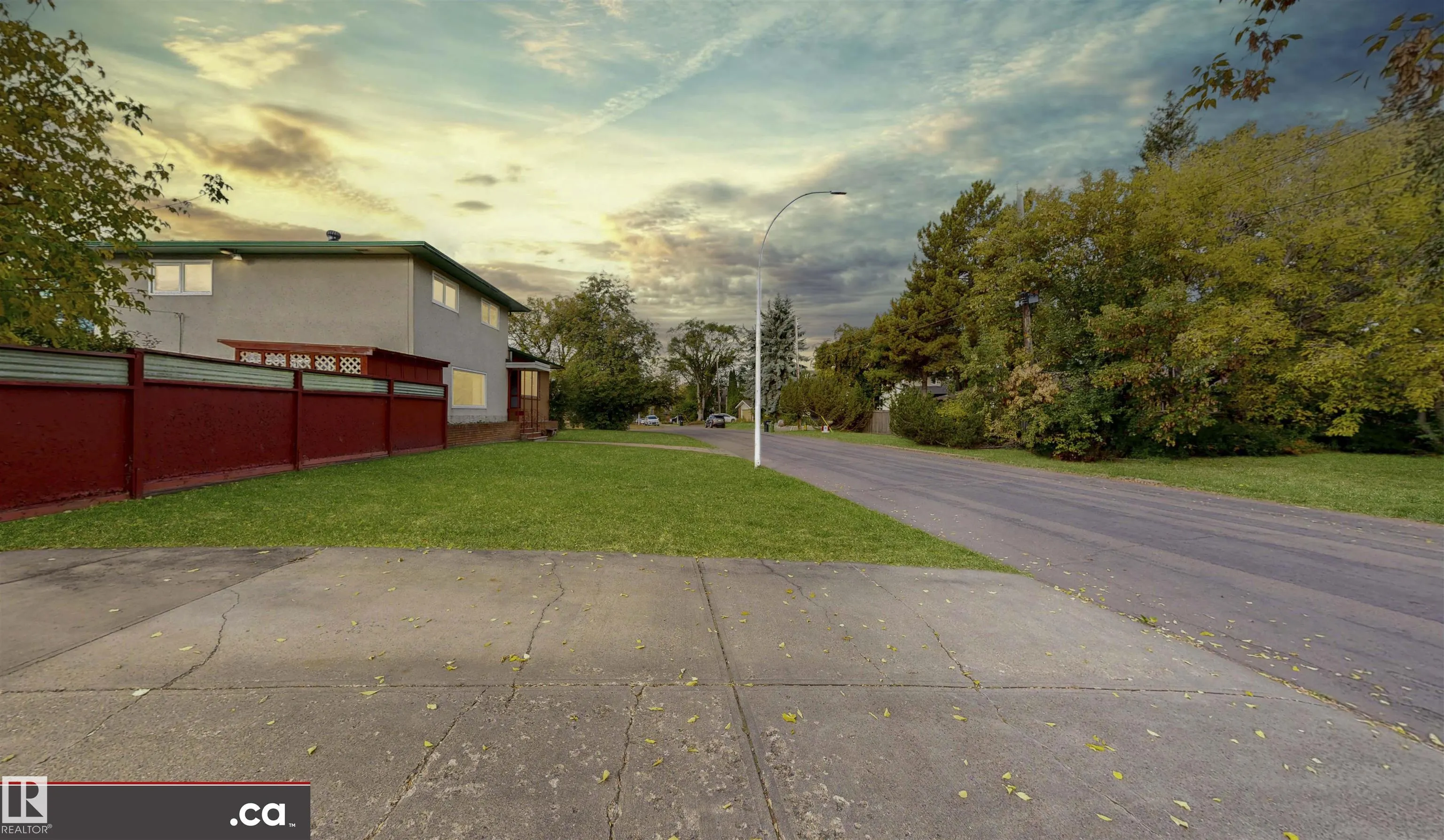 7923 ROWLAND Road