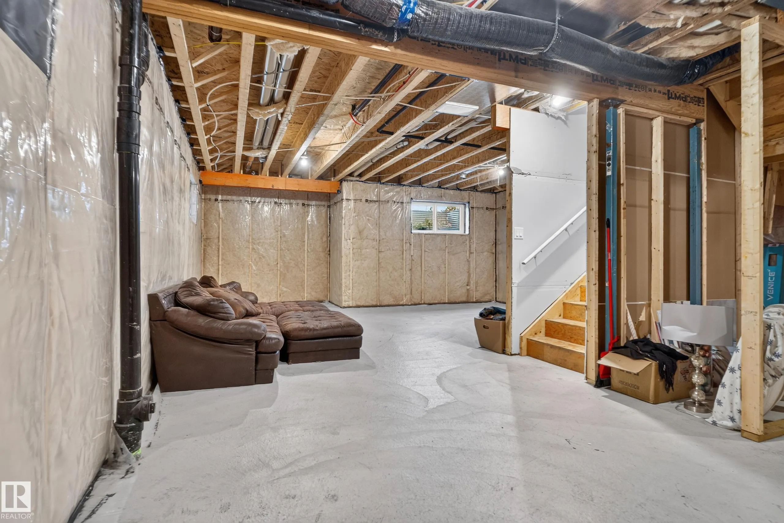 103 EDGEFIELD Way