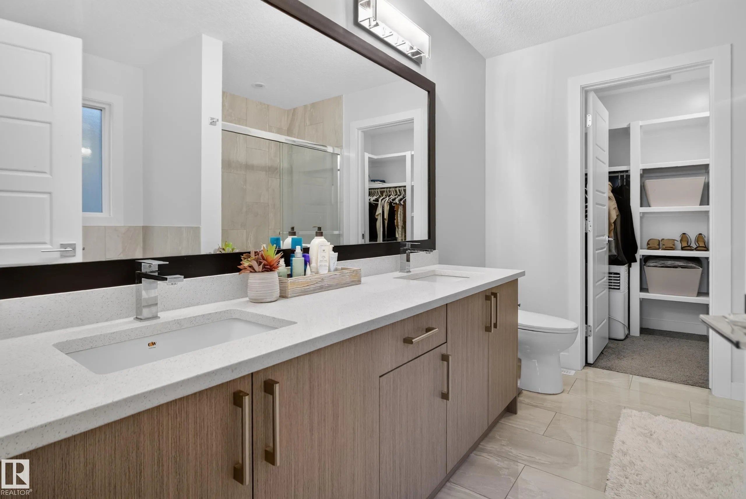 103 EDGEFIELD Way