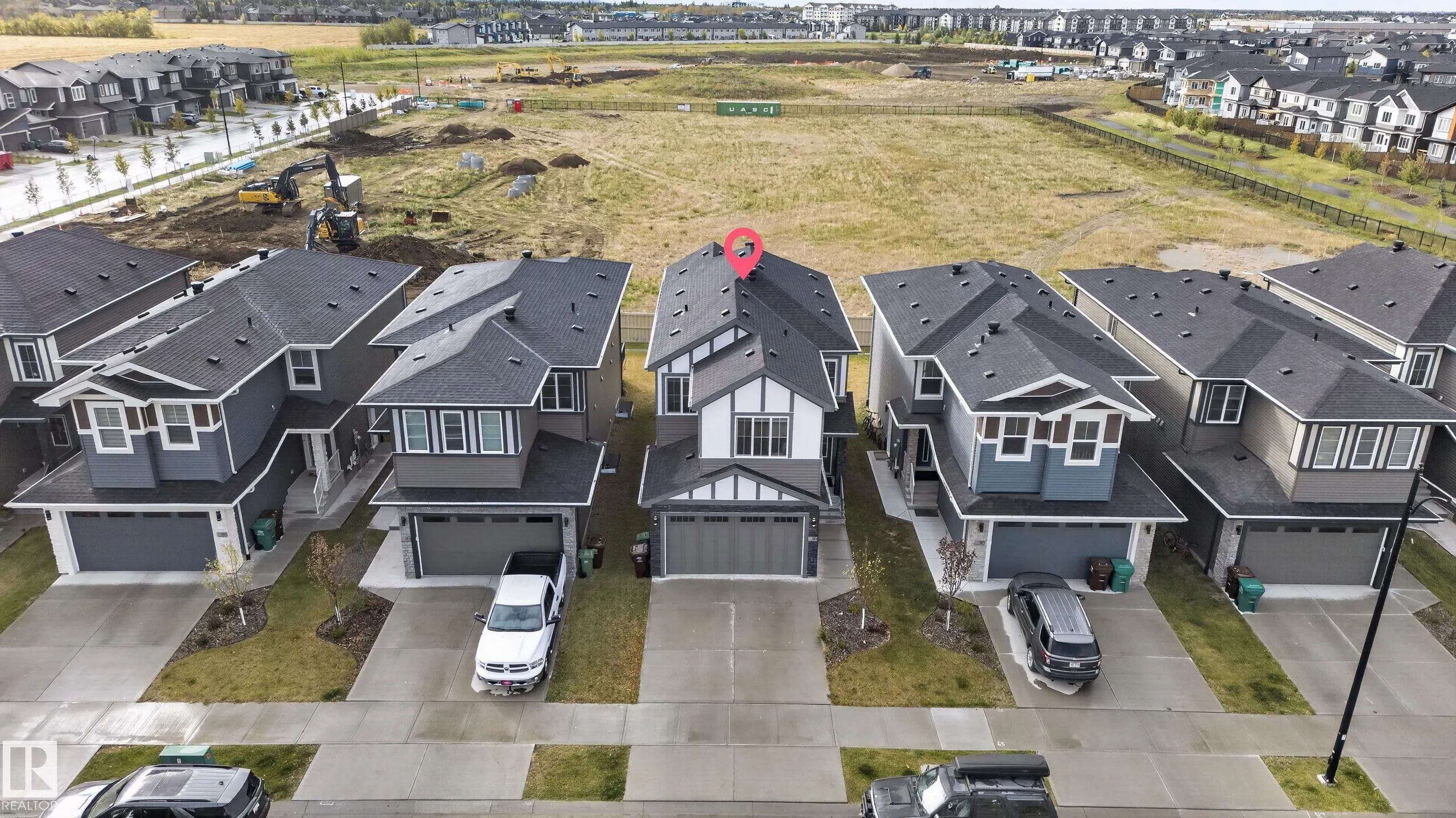 103 EDGEFIELD Way