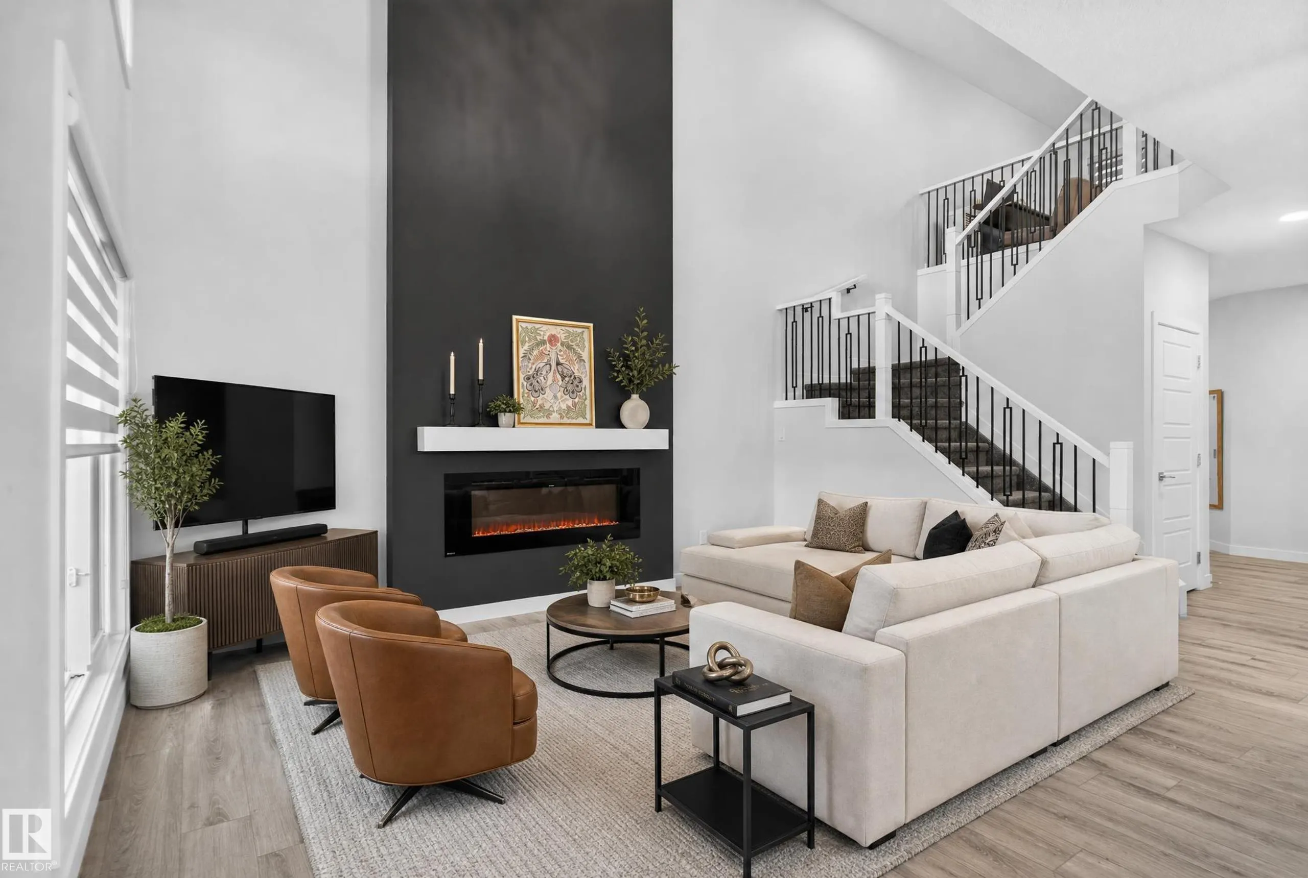 103 EDGEFIELD Way