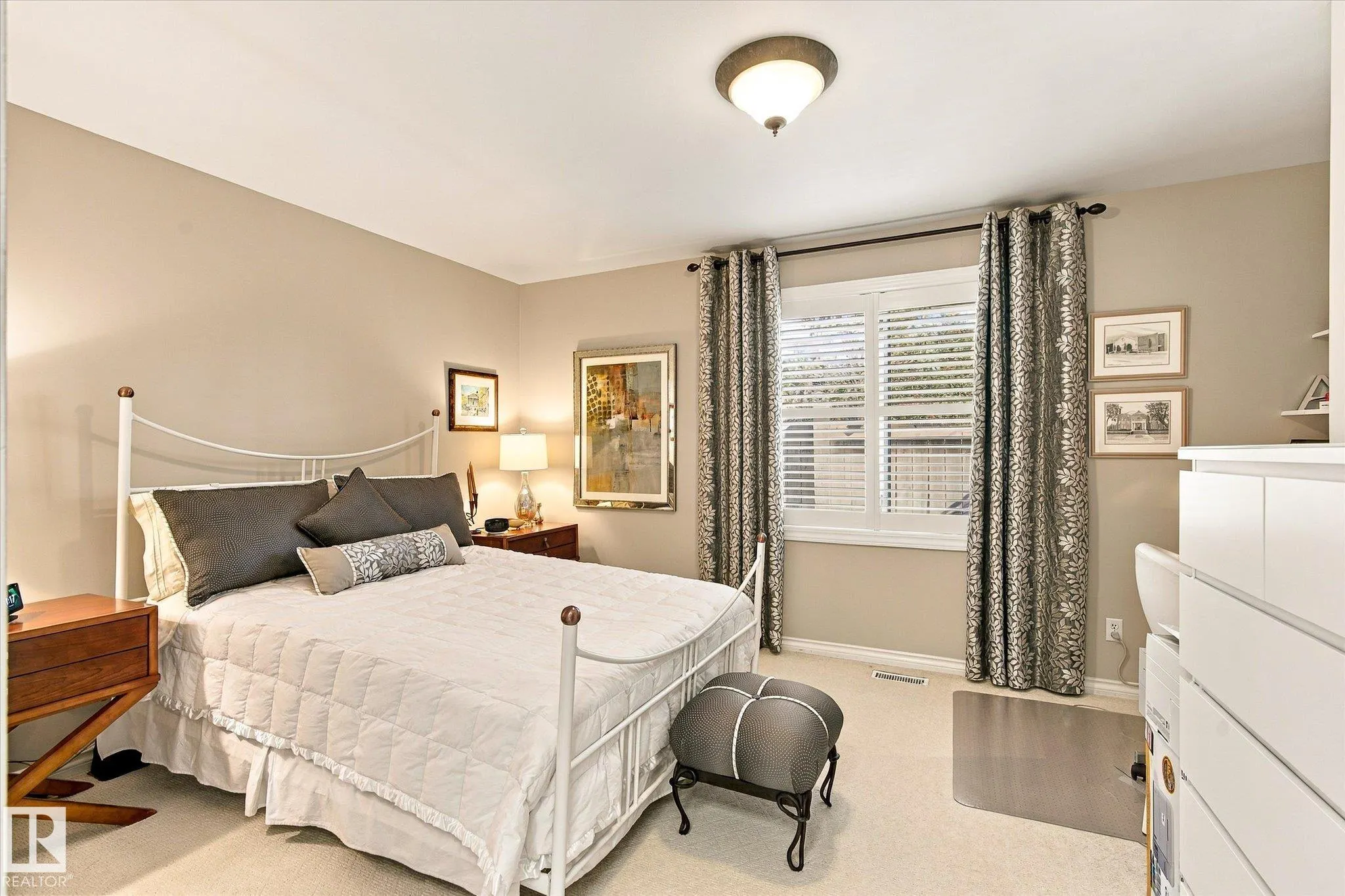 13862 Ravine Drive