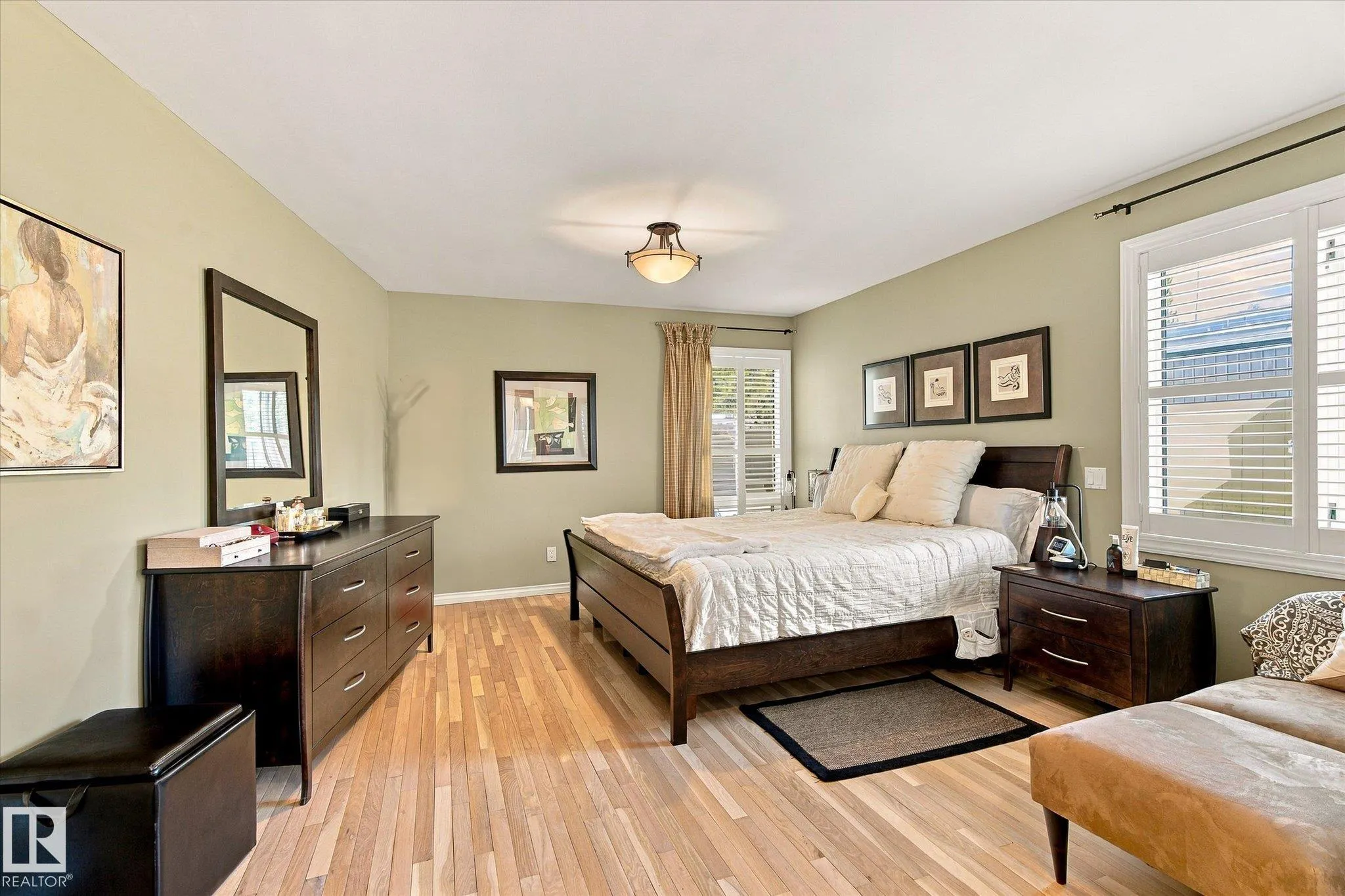 13862 Ravine Drive