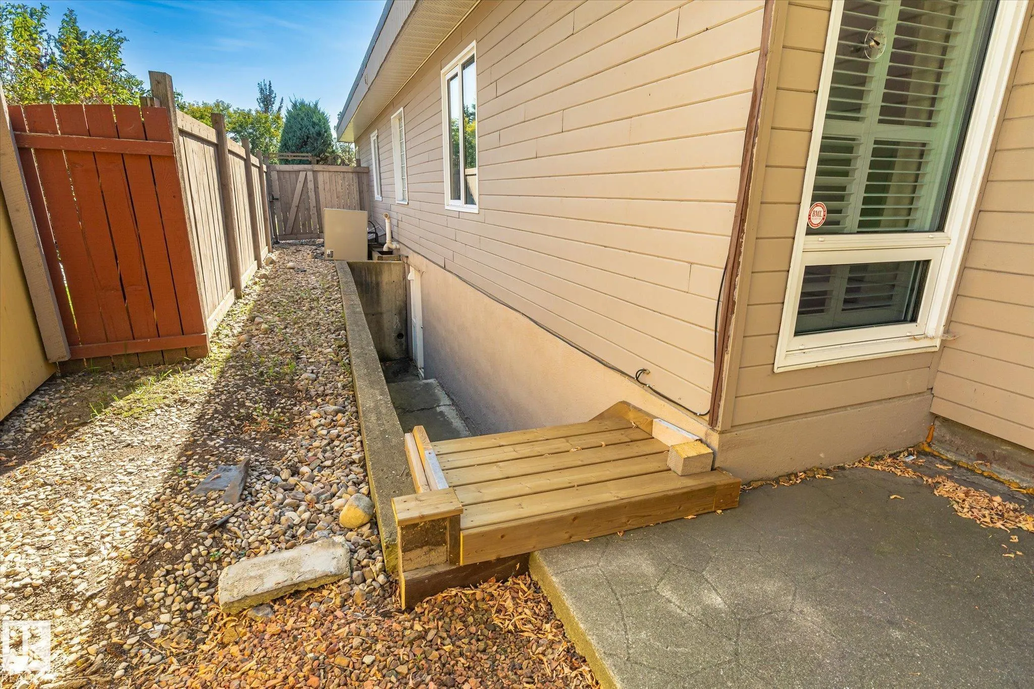 13862 Ravine Drive