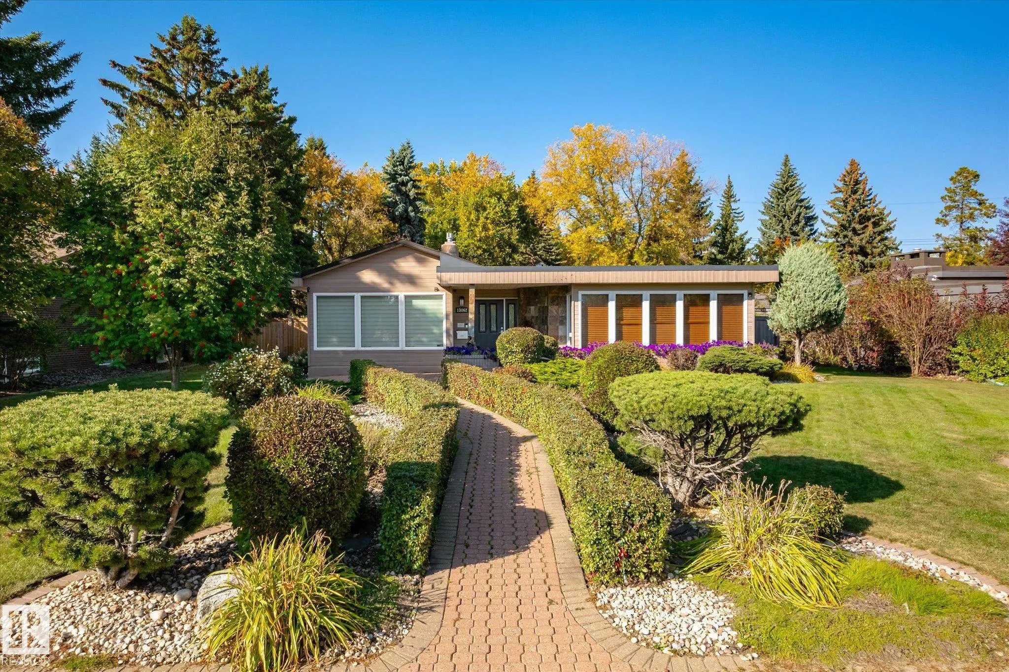 13862 Ravine Drive
