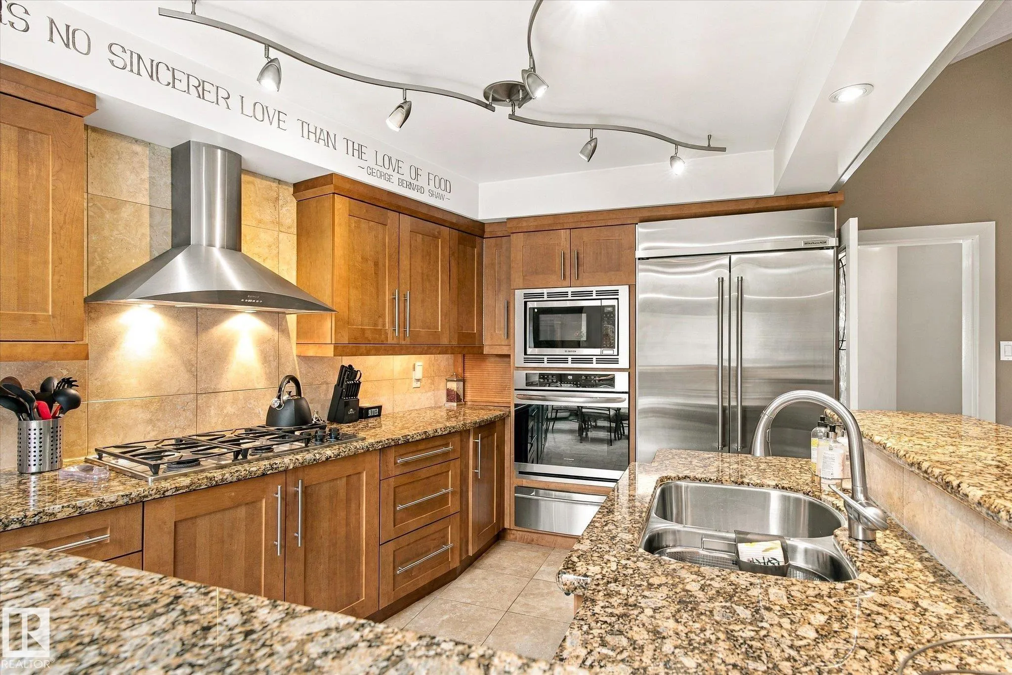 13862 Ravine Drive