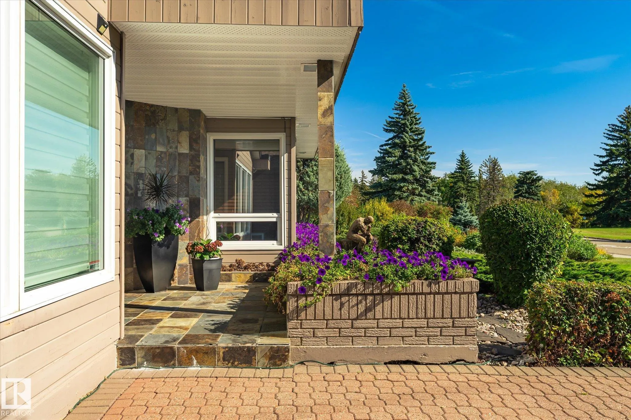 13862 Ravine Drive