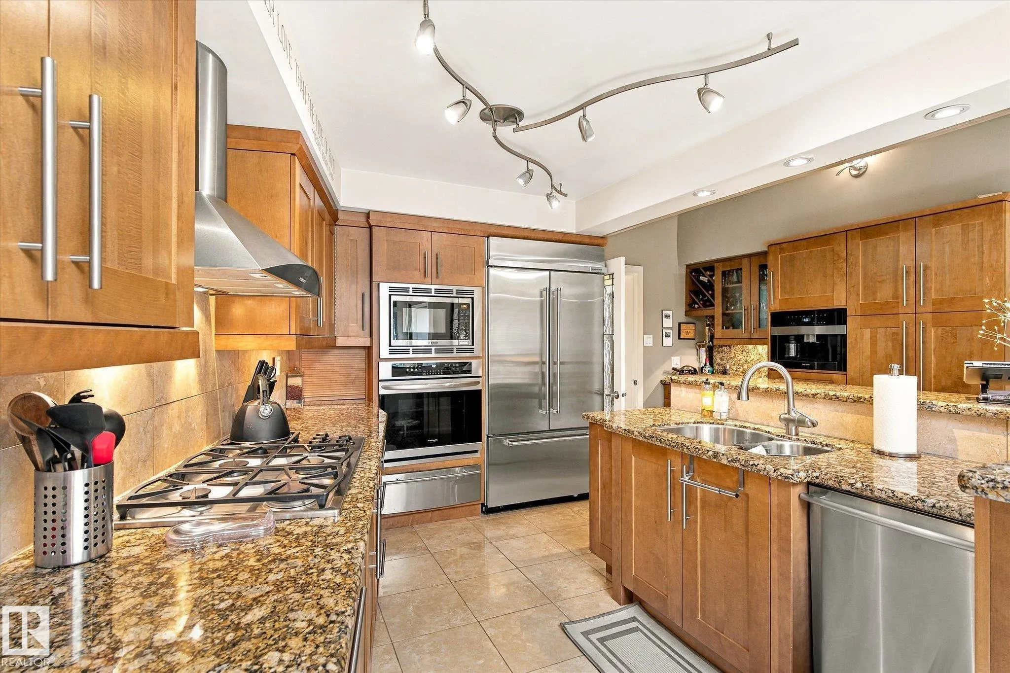 13862 Ravine Drive