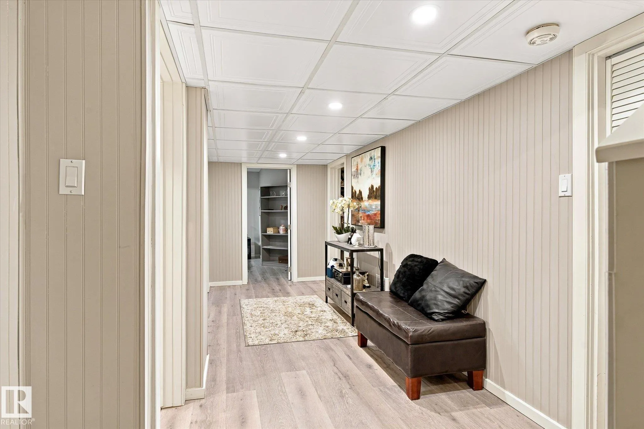 13862 Ravine Drive