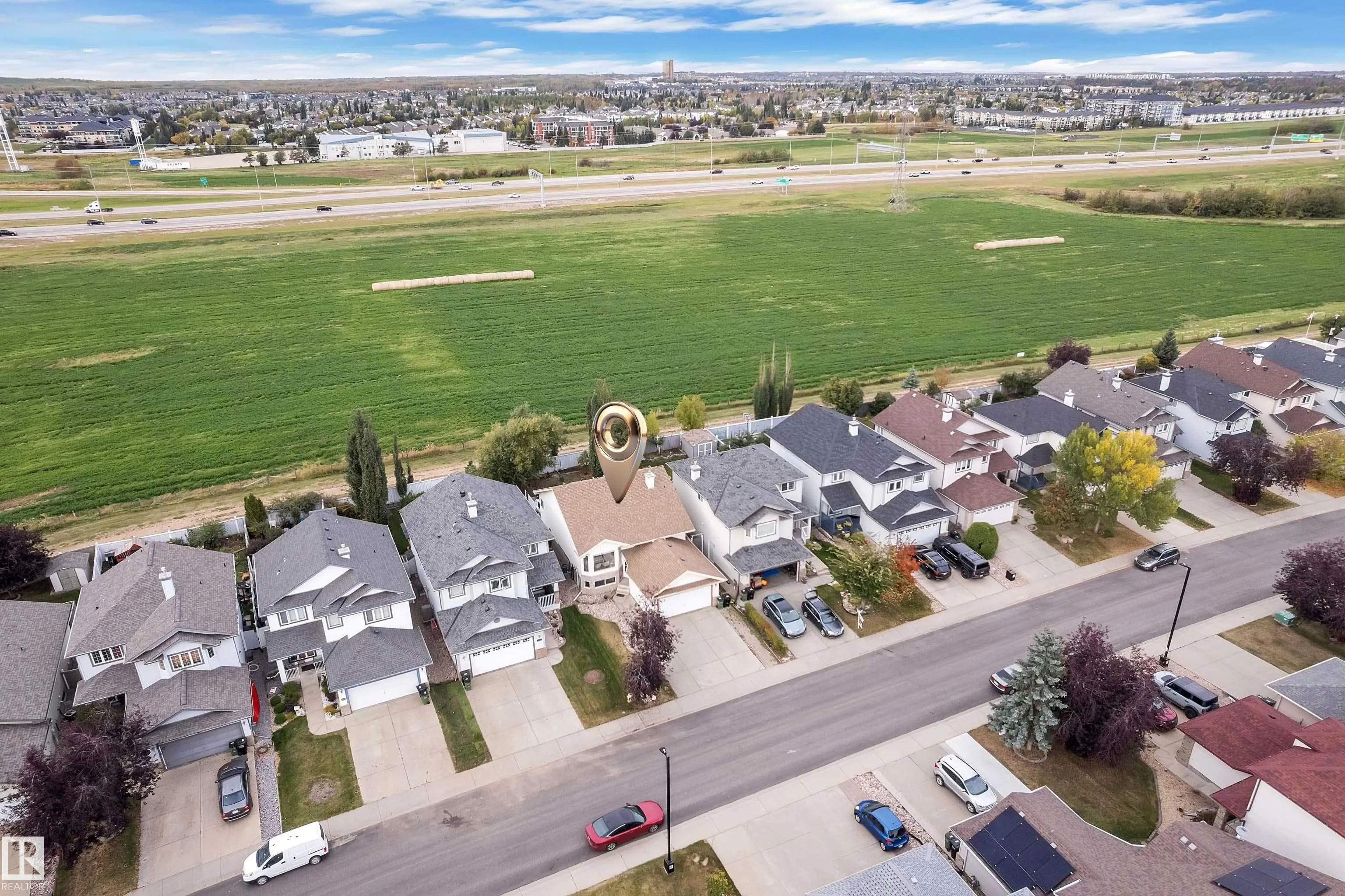 1233 ORMSBY Lane